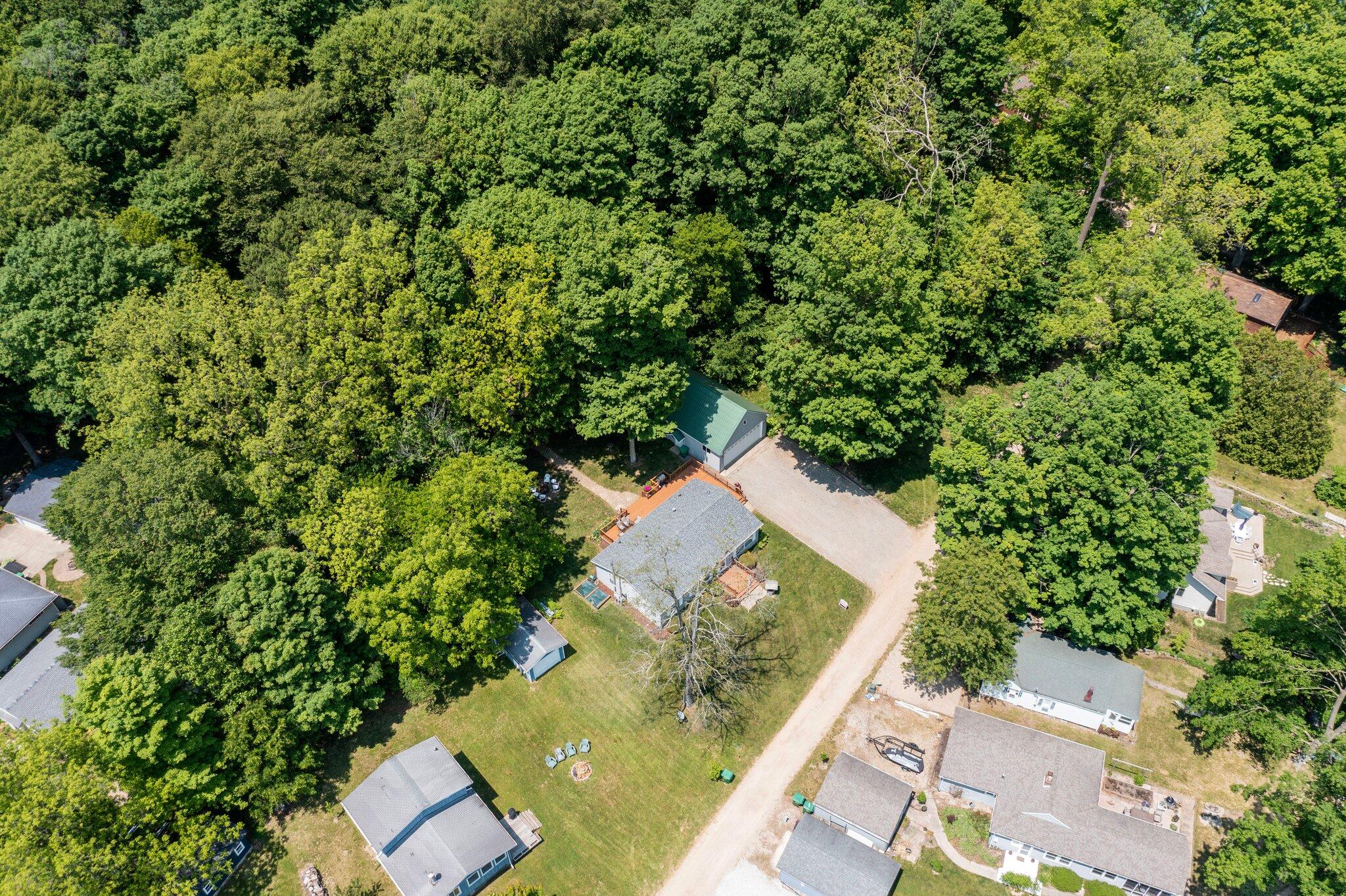 61738 Lake View Drive Cassopolis MI 49031