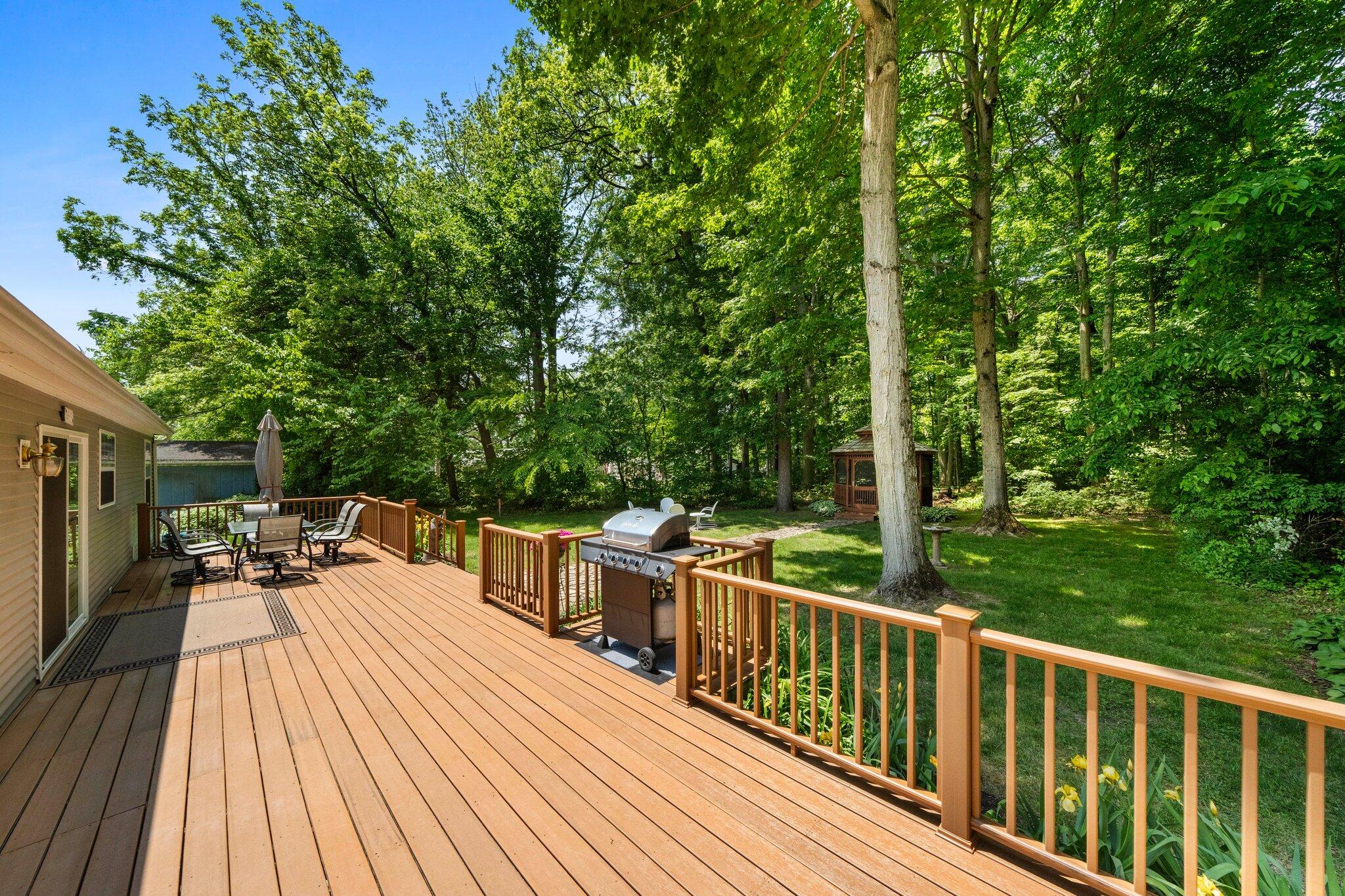 61738 Lake View Drive Cassopolis MI 49031