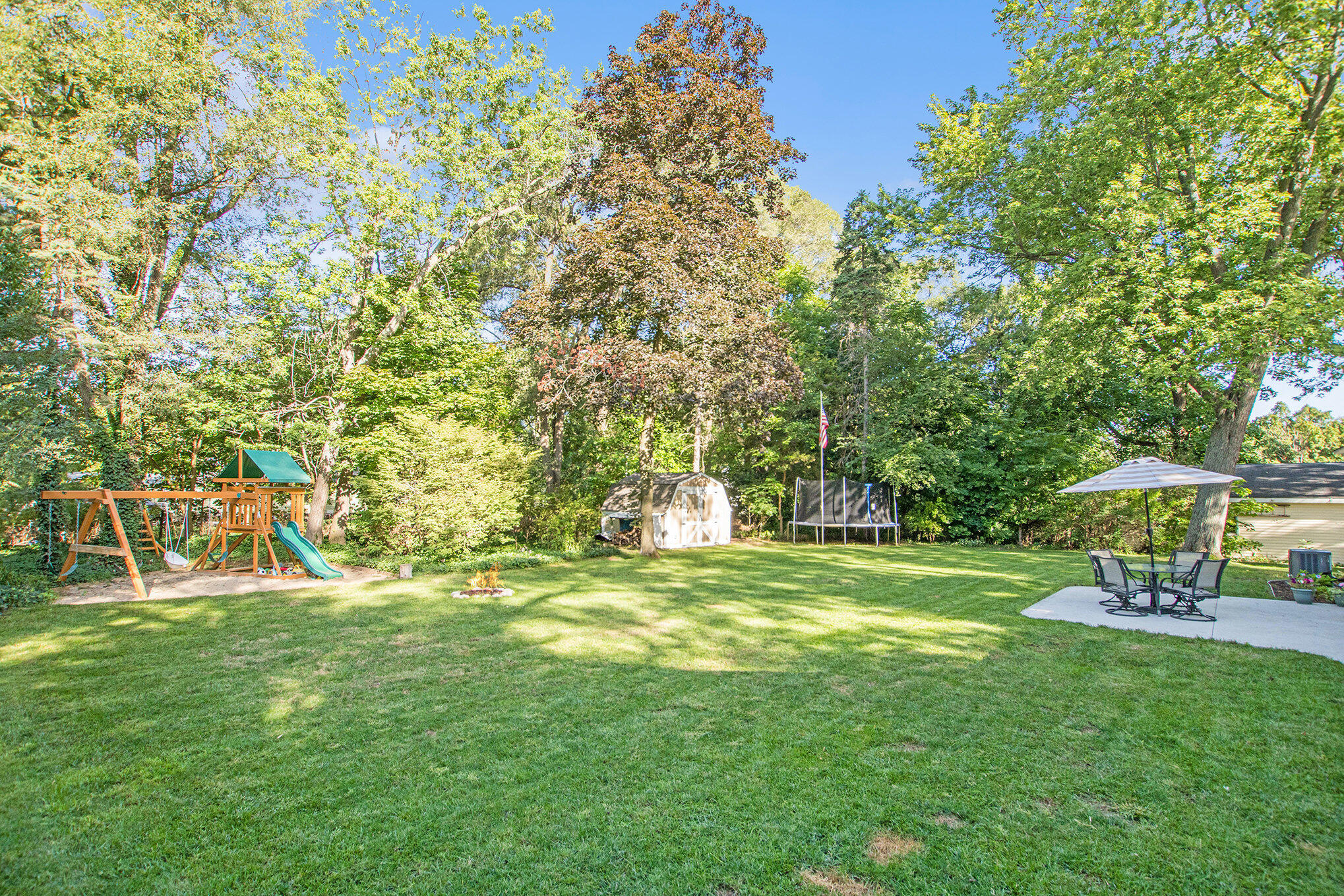 720 Ruth Avenue Holland MI 49423