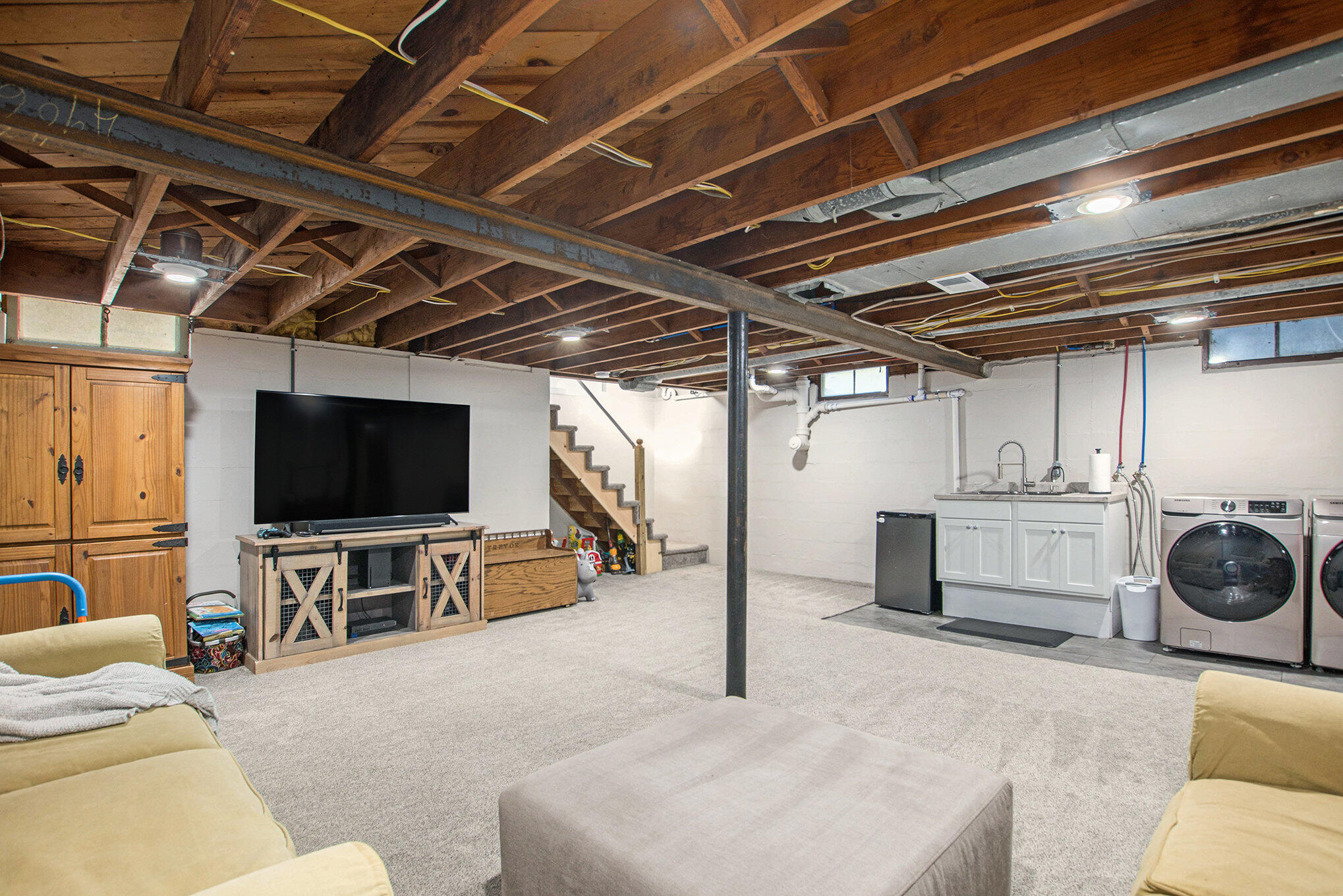 720 Ruth Avenue Holland MI 49423