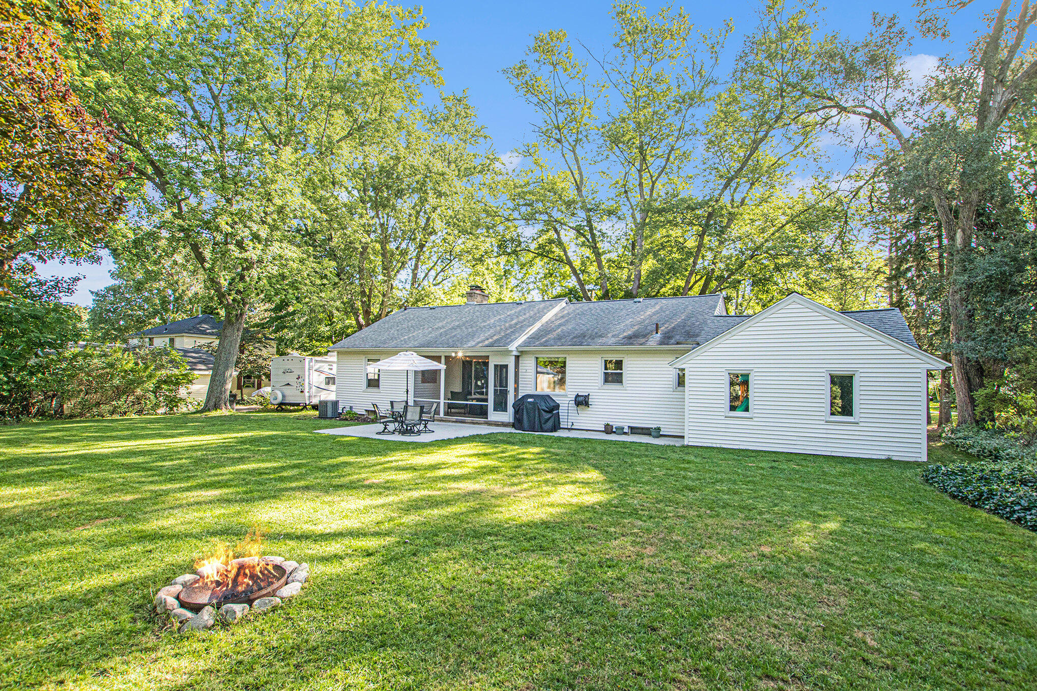 720 Ruth Avenue Holland MI 49423