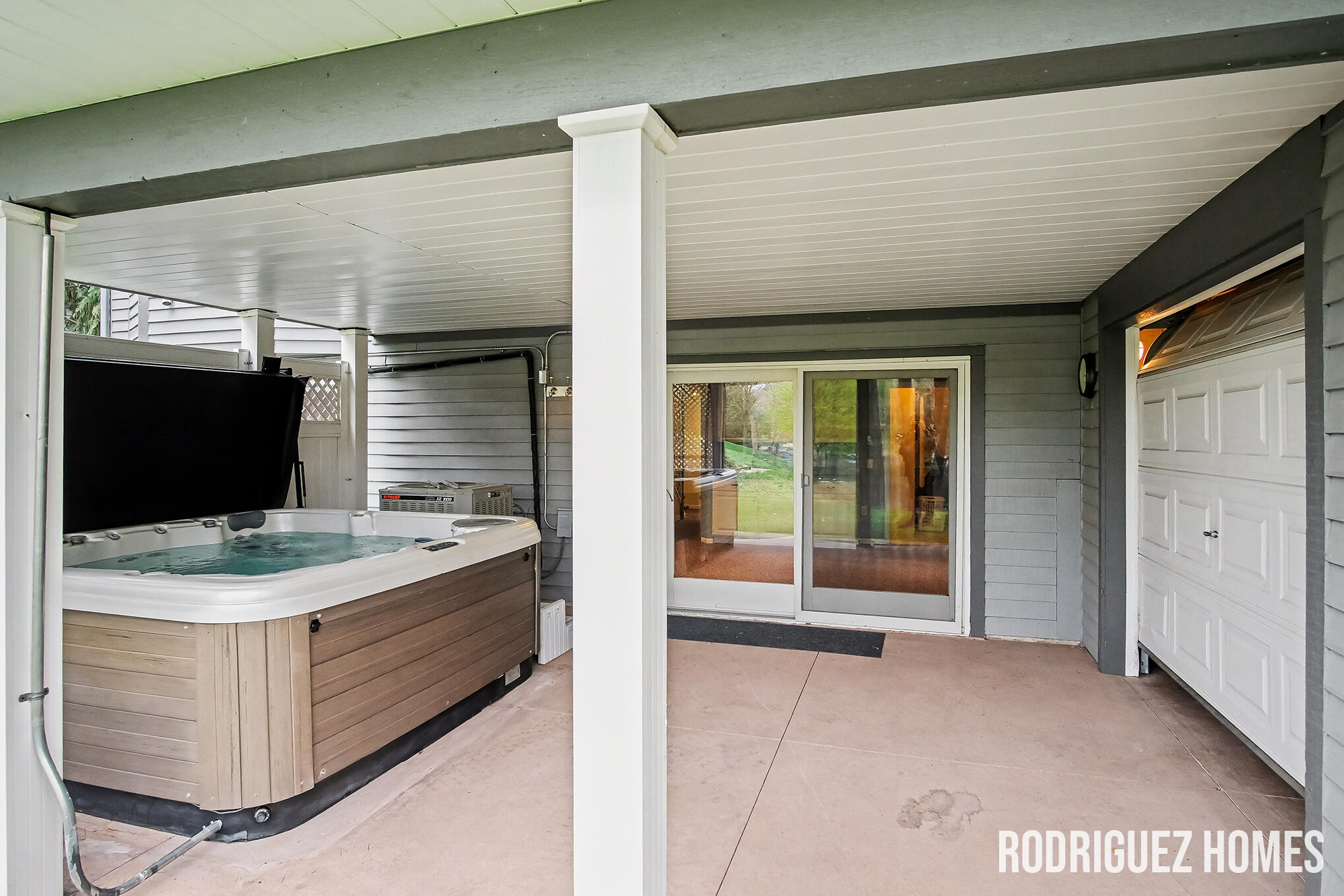 2658 Holtman Drive NE Grand Rapids MI 49525
