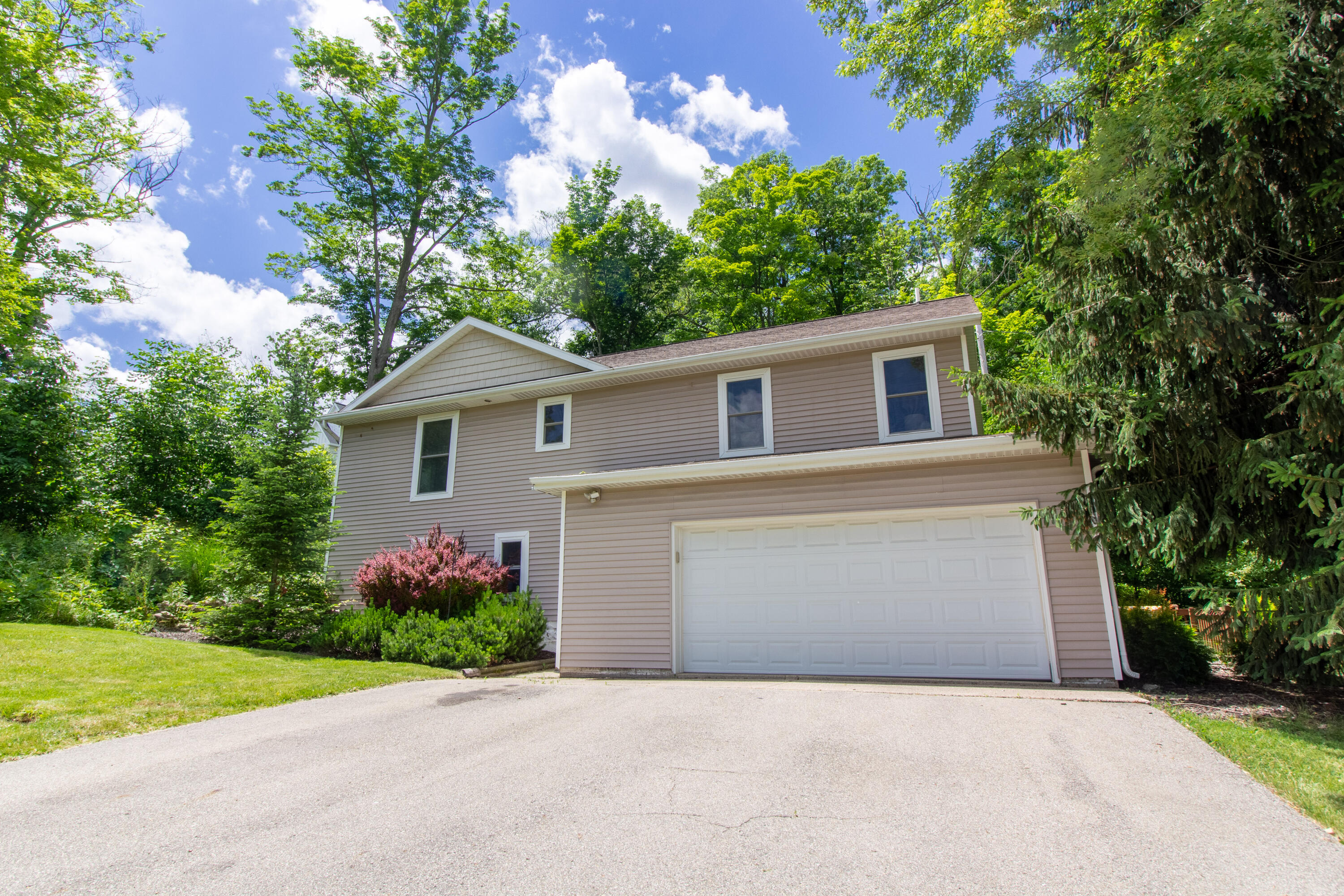 3846 Kate Avenue SE Grand Rapids MI 49506