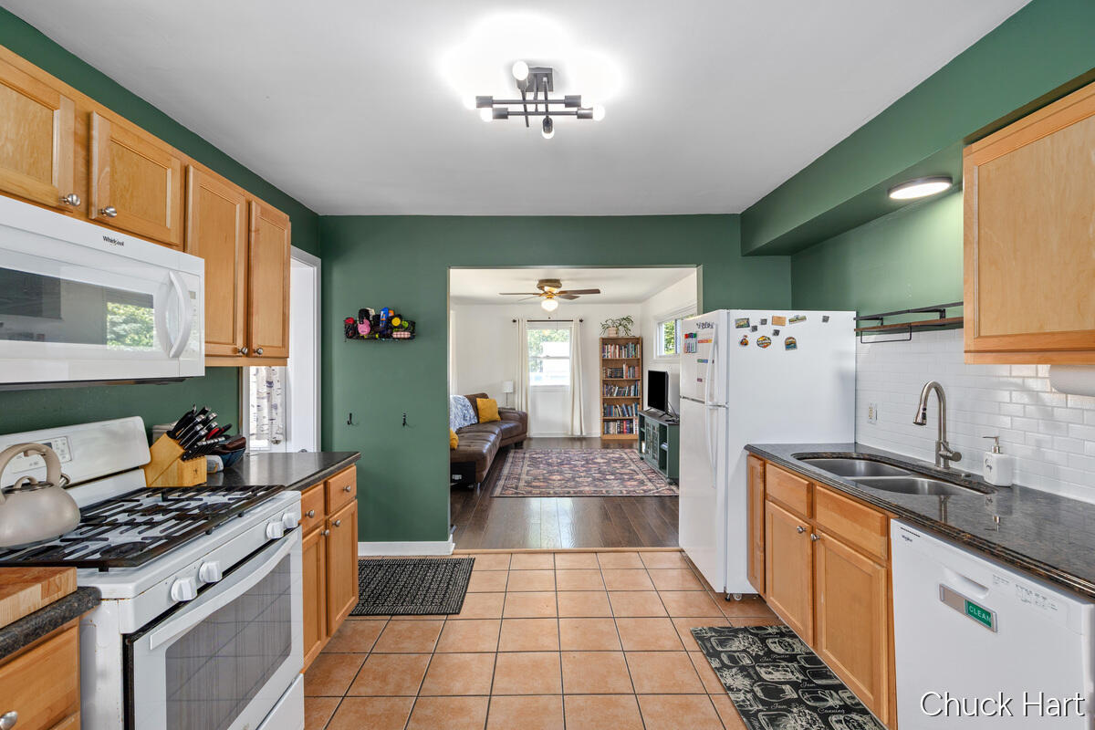 4639 Walton Avenue SW Grand Rapids MI 49548
