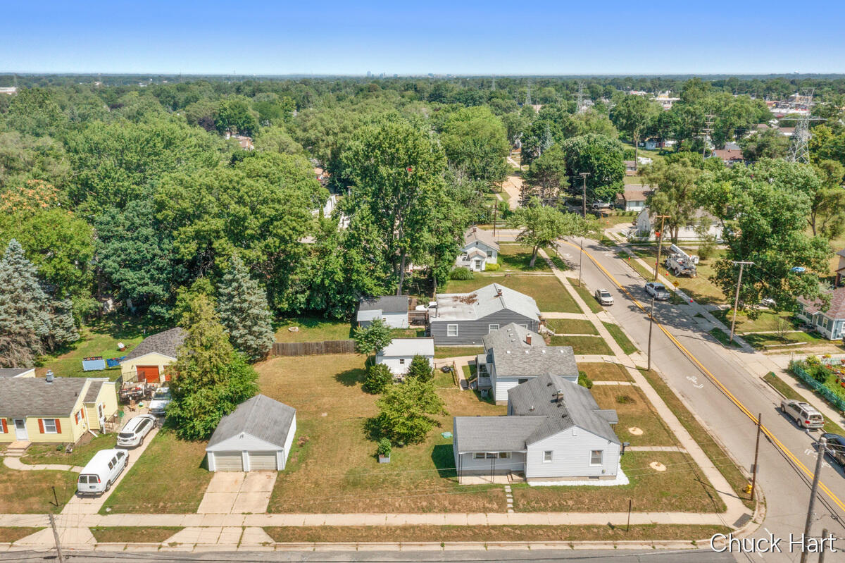 4639 Walton Avenue SW Grand Rapids MI 49548
