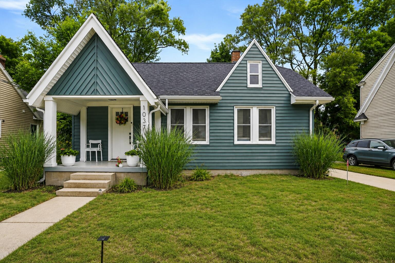 1037 Arlington Street NE Grand Rapids MI 49505