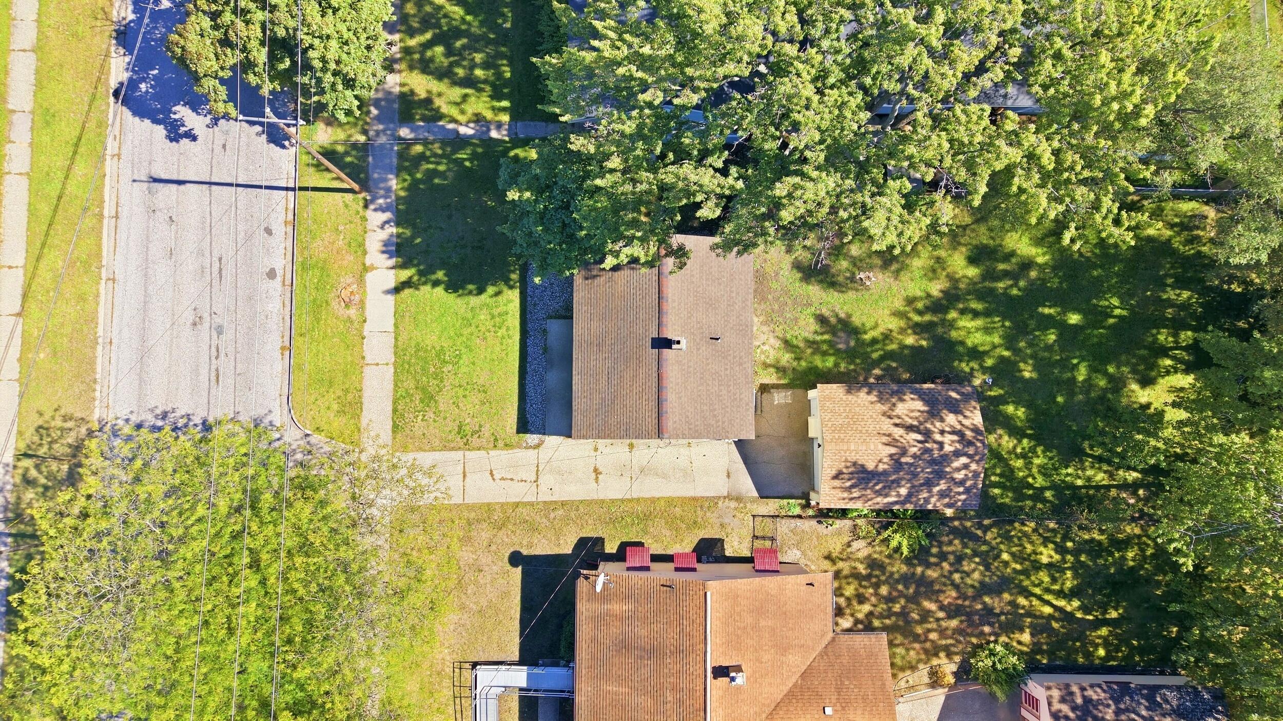 1083 Amity Avenue Muskegon MI 49442