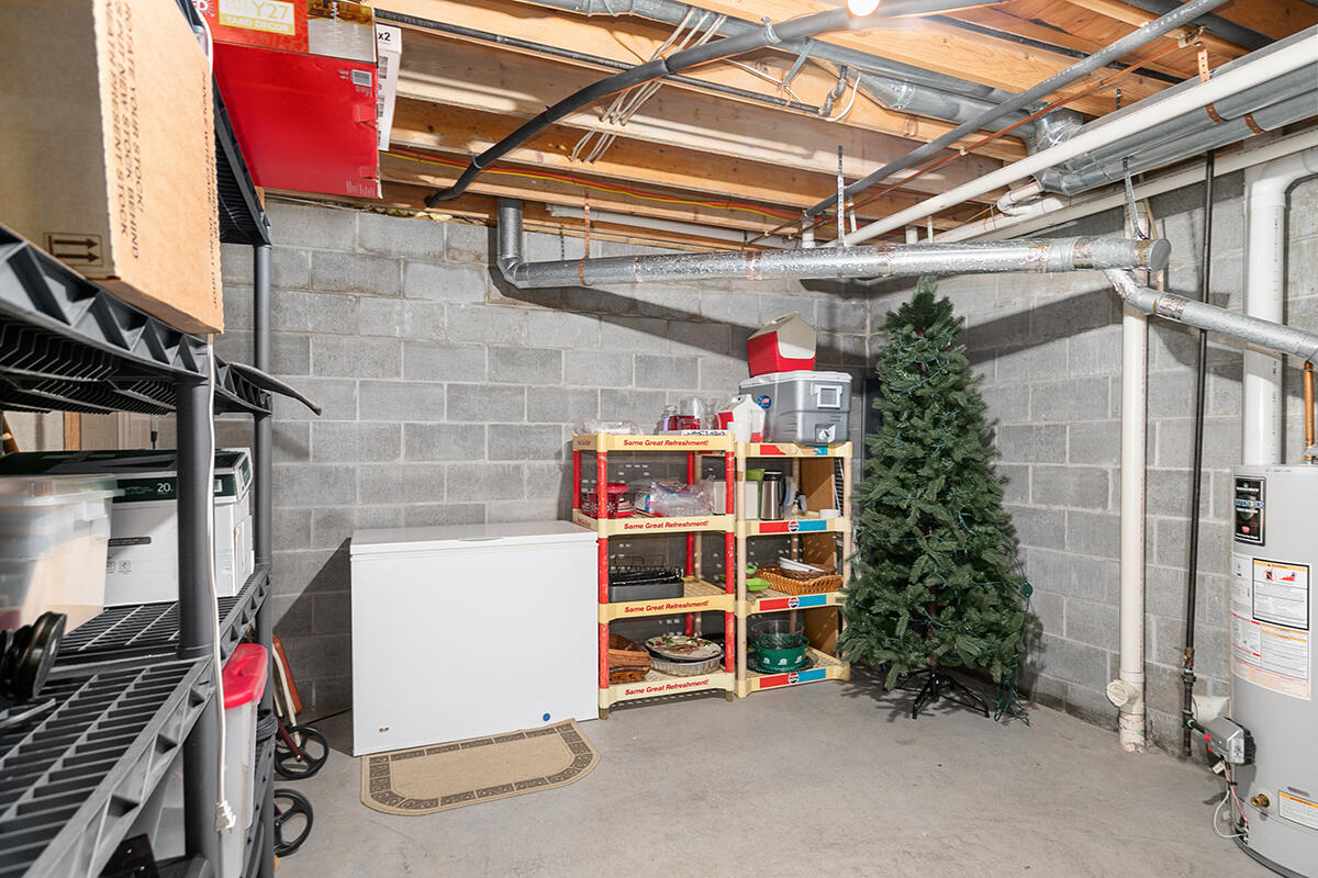 14159 Pheasant Run Holland MI 49424