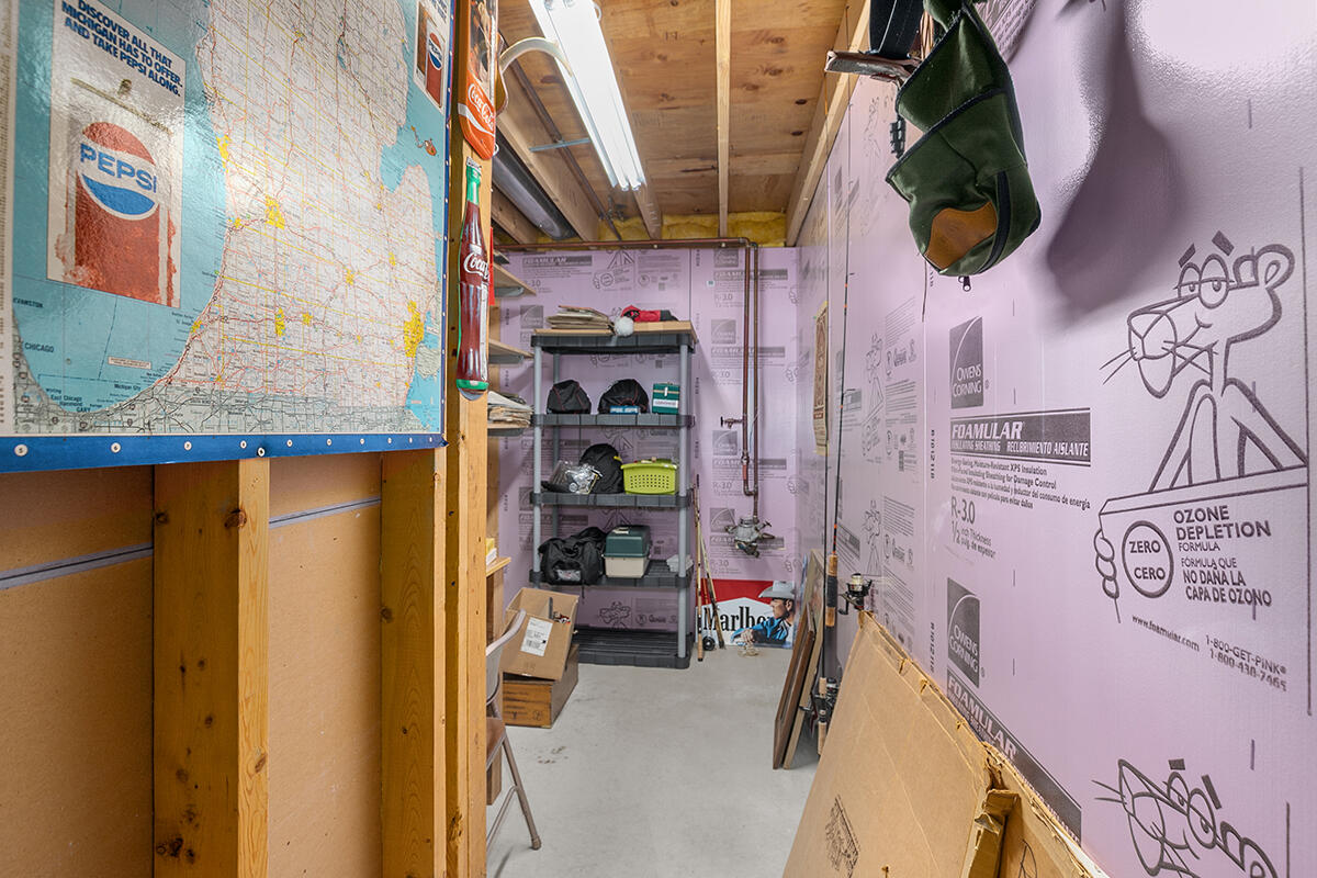 14159 Pheasant Run Holland MI 49424