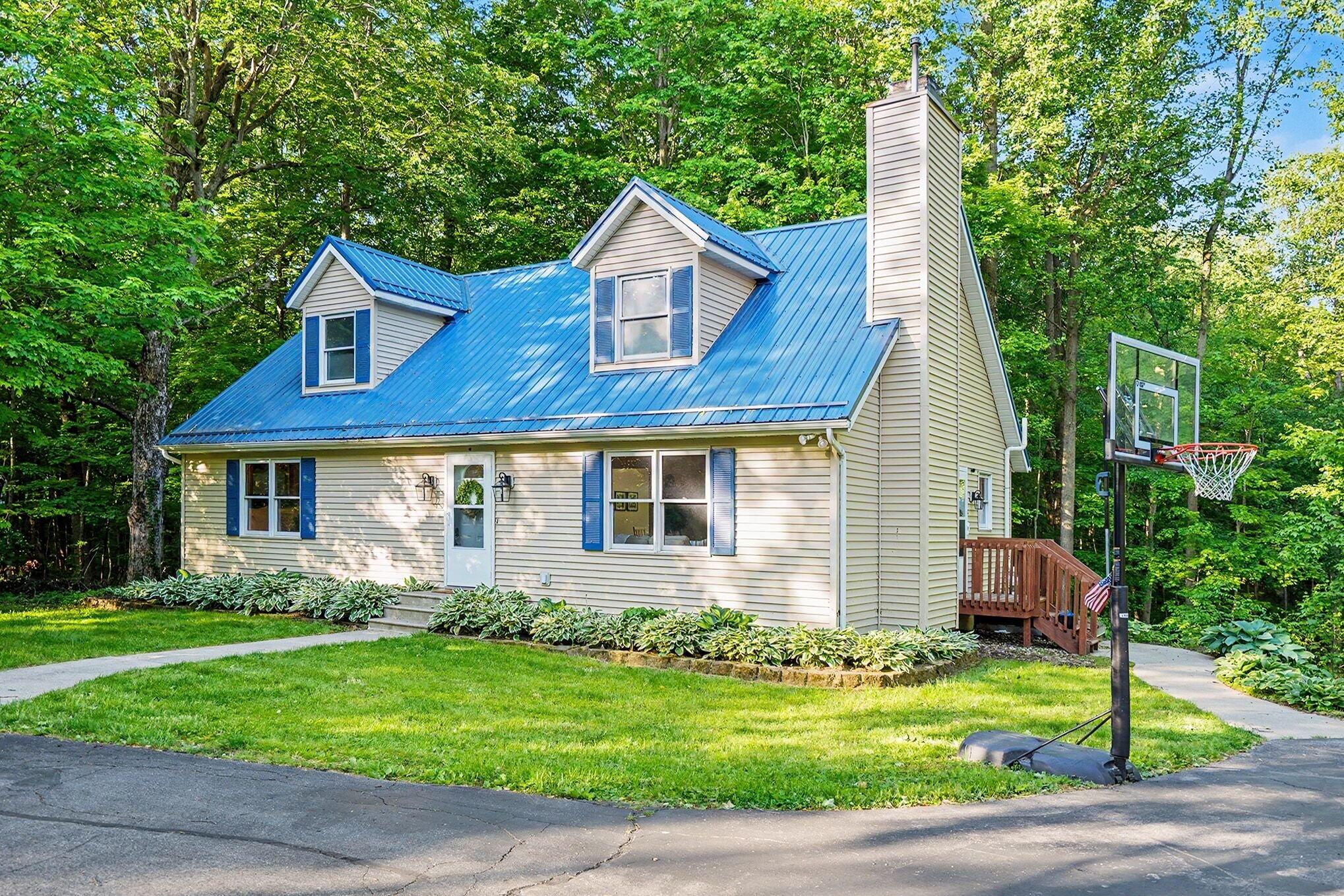 2912 Niles Buchanan Road Buchanan MI 49107