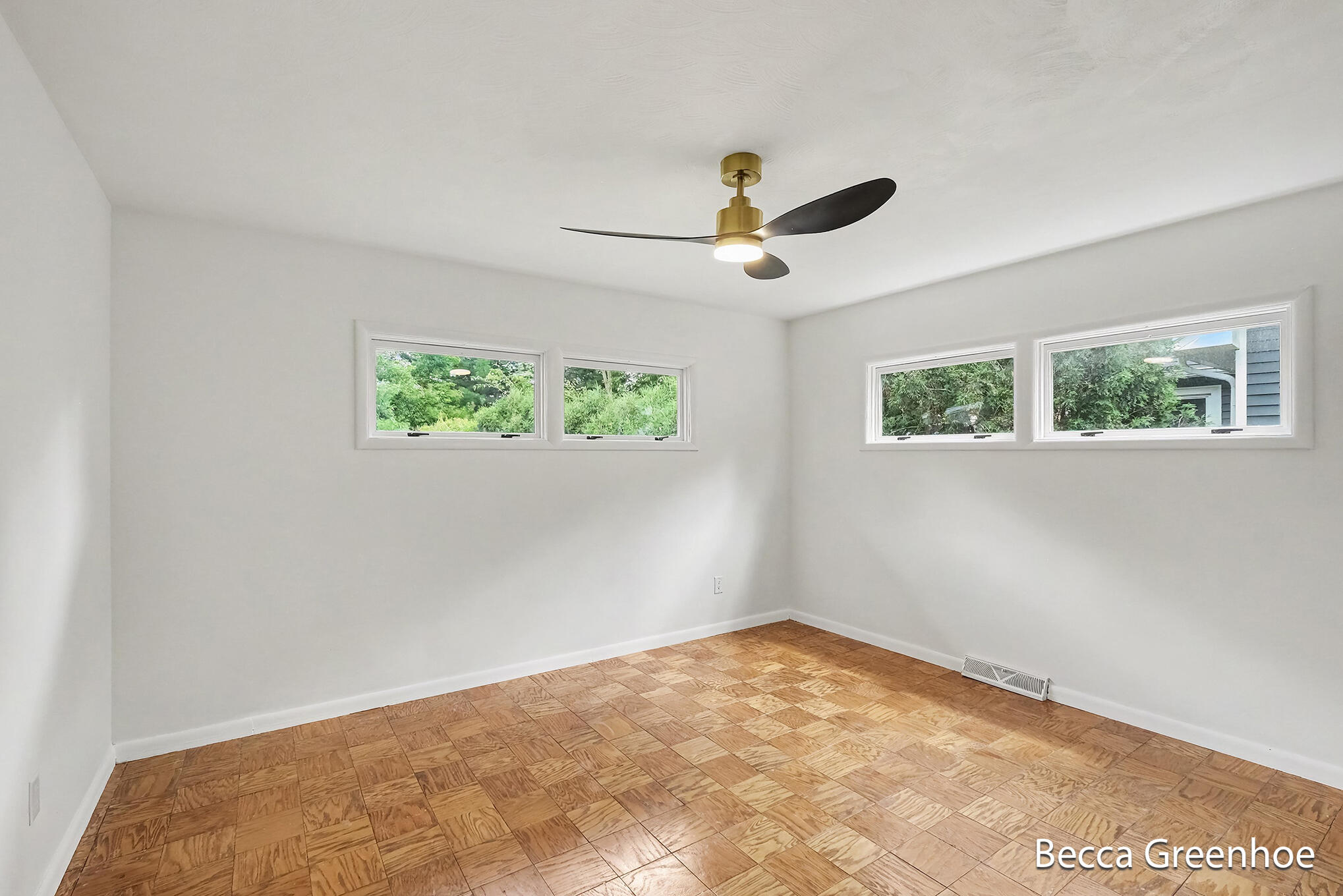 3840 Williamson Avenue NE Grand Rapids MI 49525