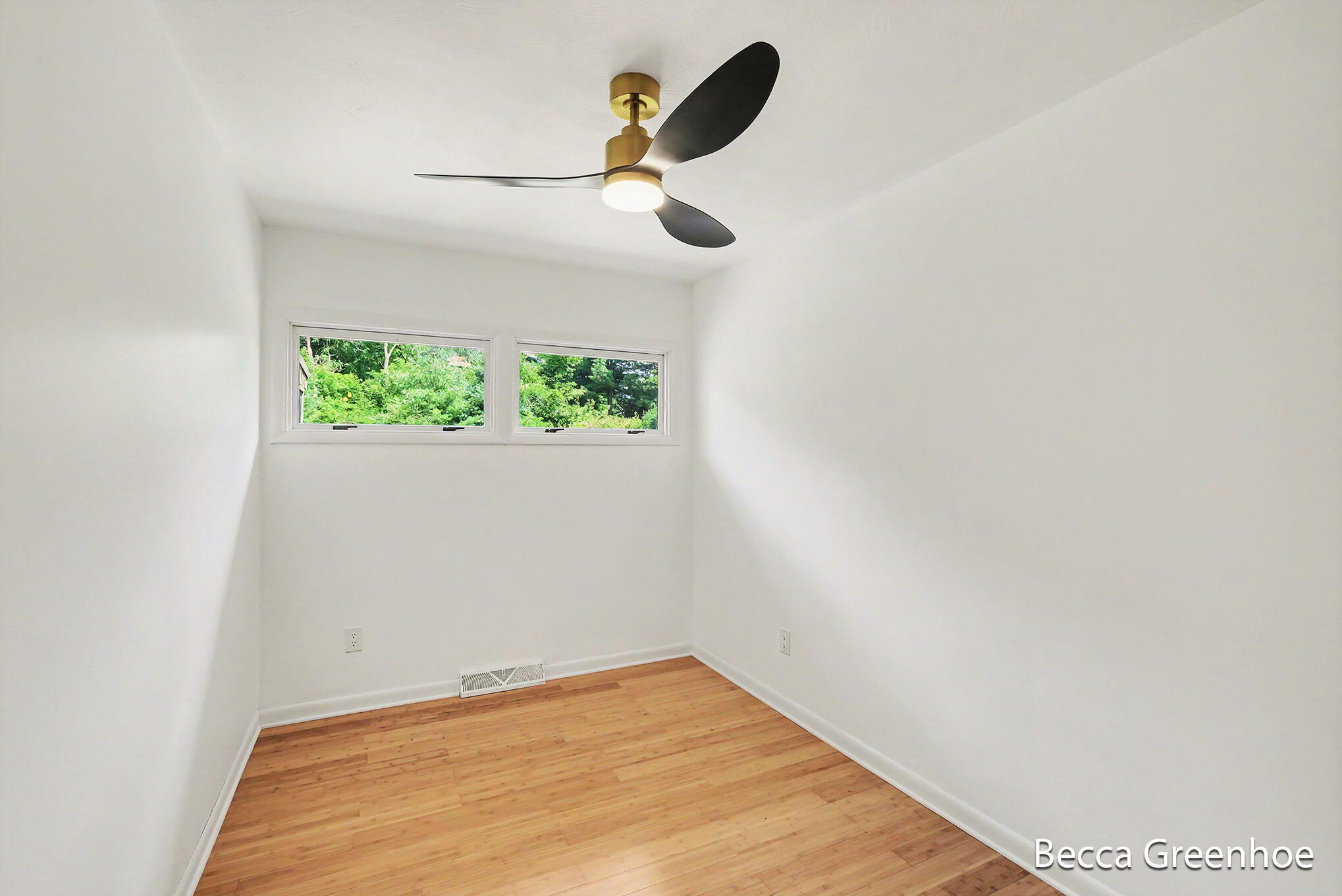 3840 Williamson Avenue NE Grand Rapids MI 49525