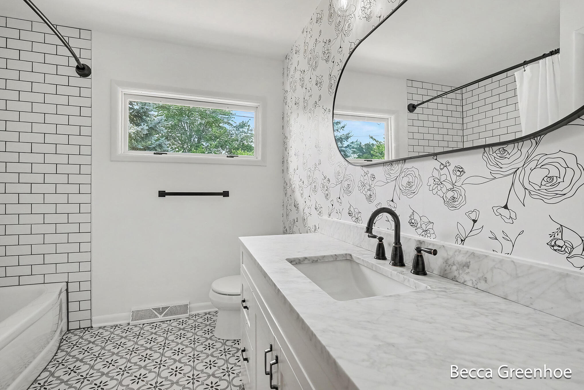 3840 Williamson Avenue NE Grand Rapids MI 49525