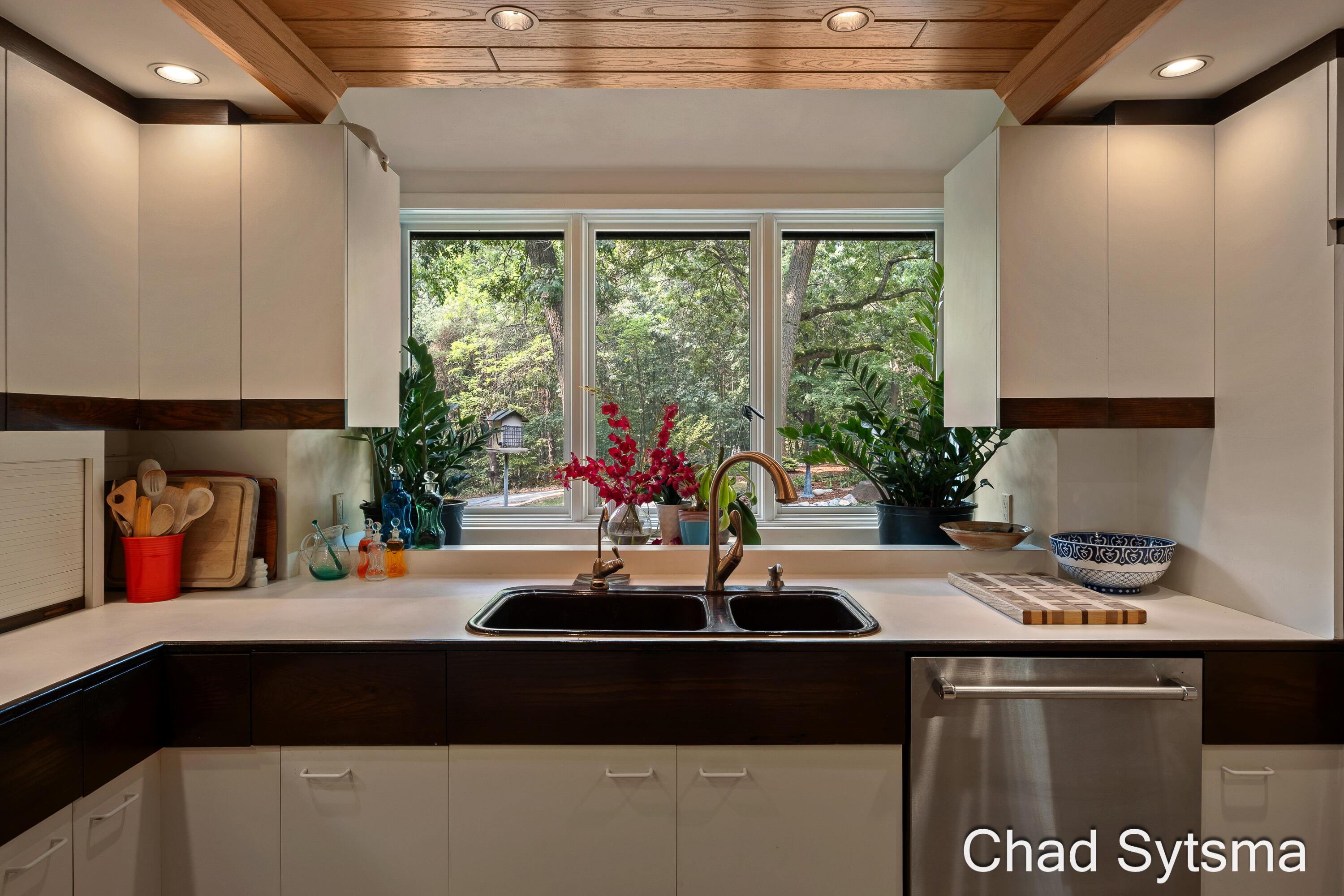 2620 Oak Ridge Trail NE Grand Rapids MI 49525