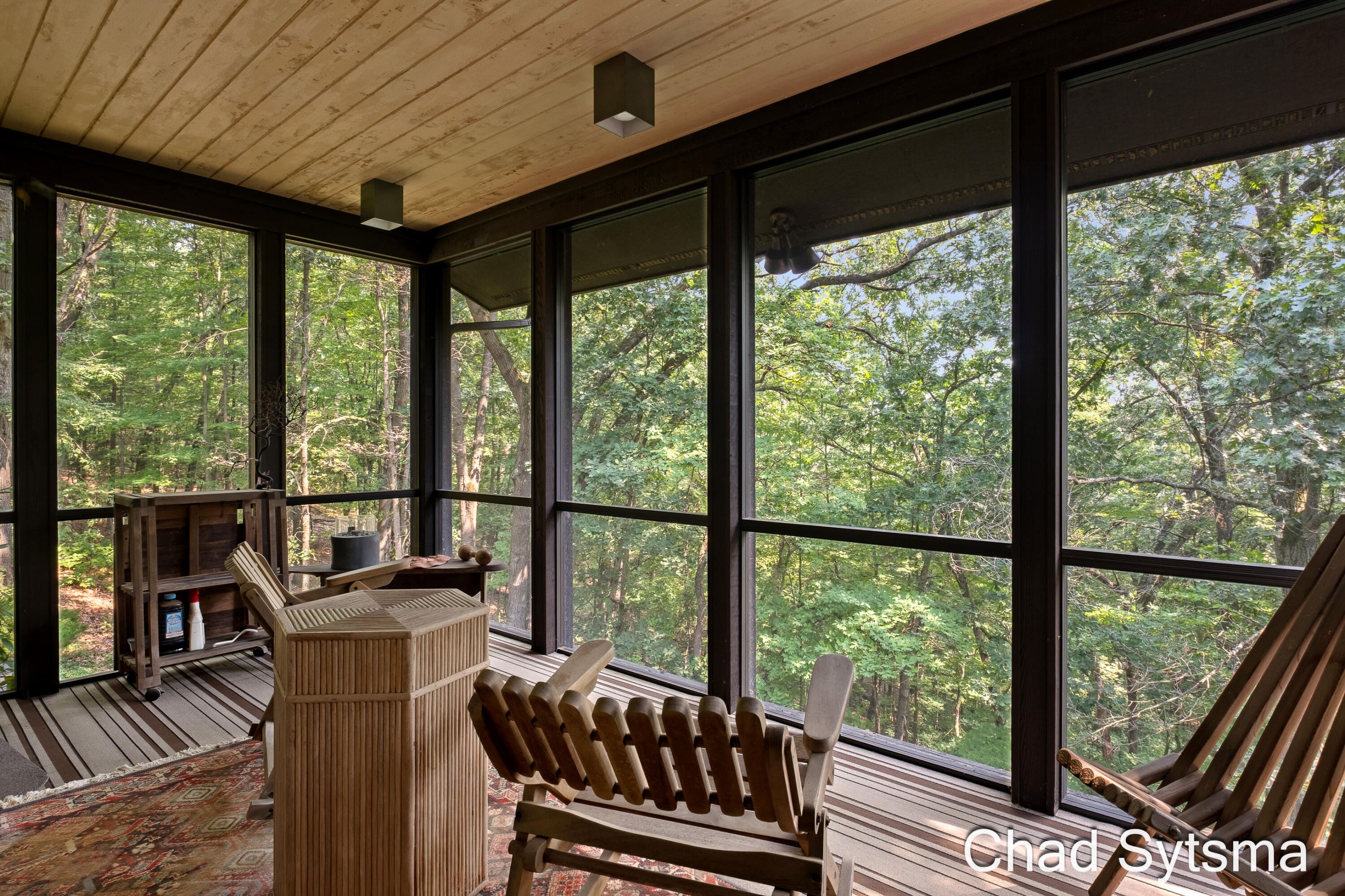 2620 Oak Ridge Trail NE Grand Rapids MI 49525