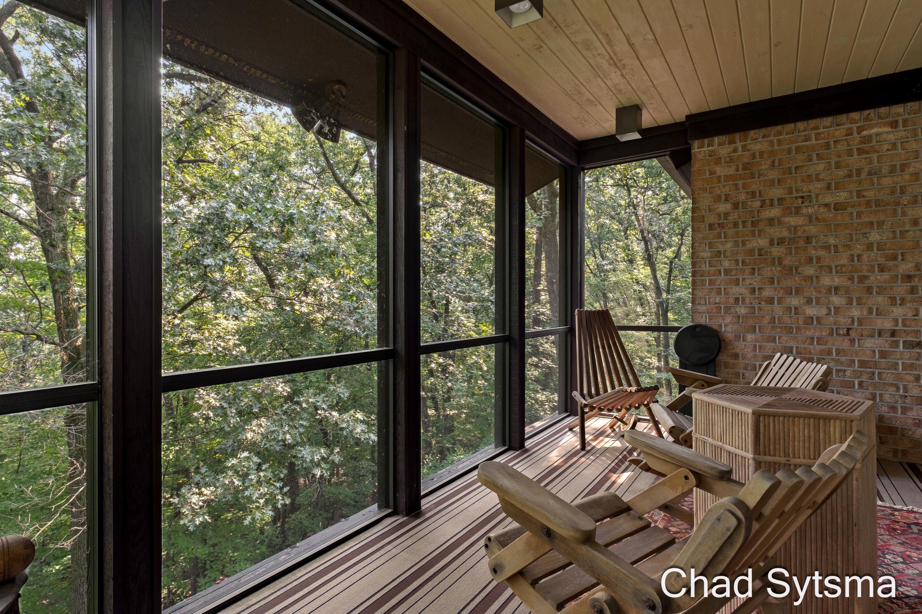 2620 Oak Ridge Trail NE Grand Rapids MI 49525