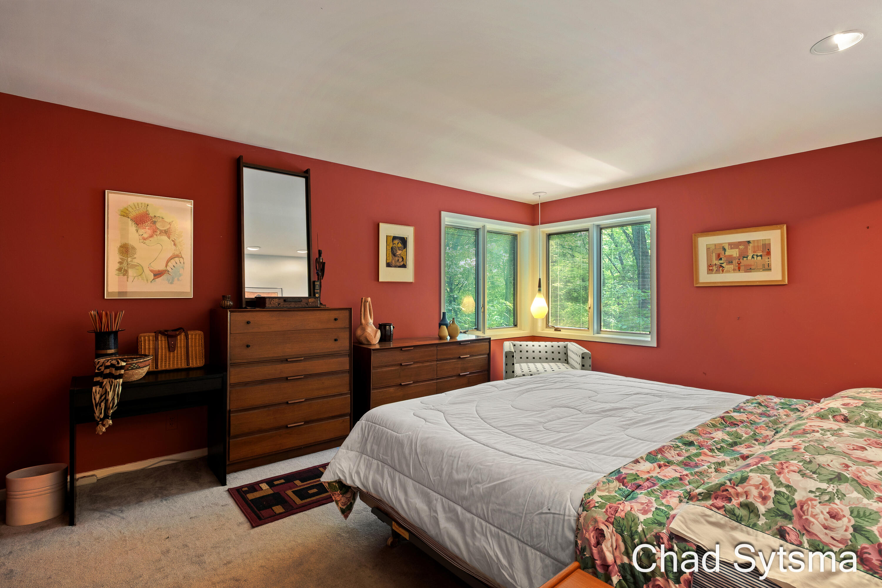 2620 Oak Ridge Trail NE Grand Rapids MI 49525