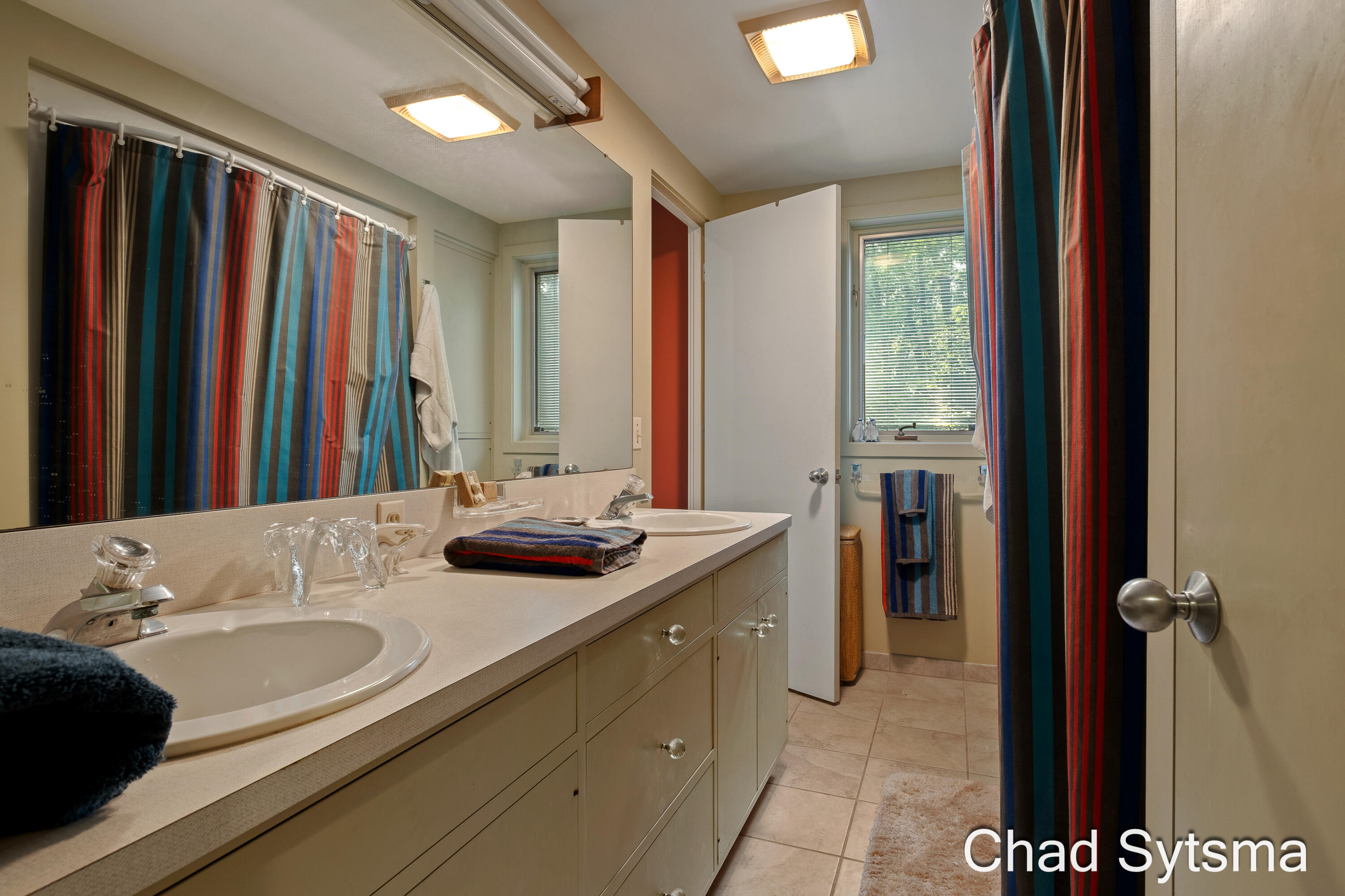 2620 Oak Ridge Trail NE Grand Rapids MI 49525