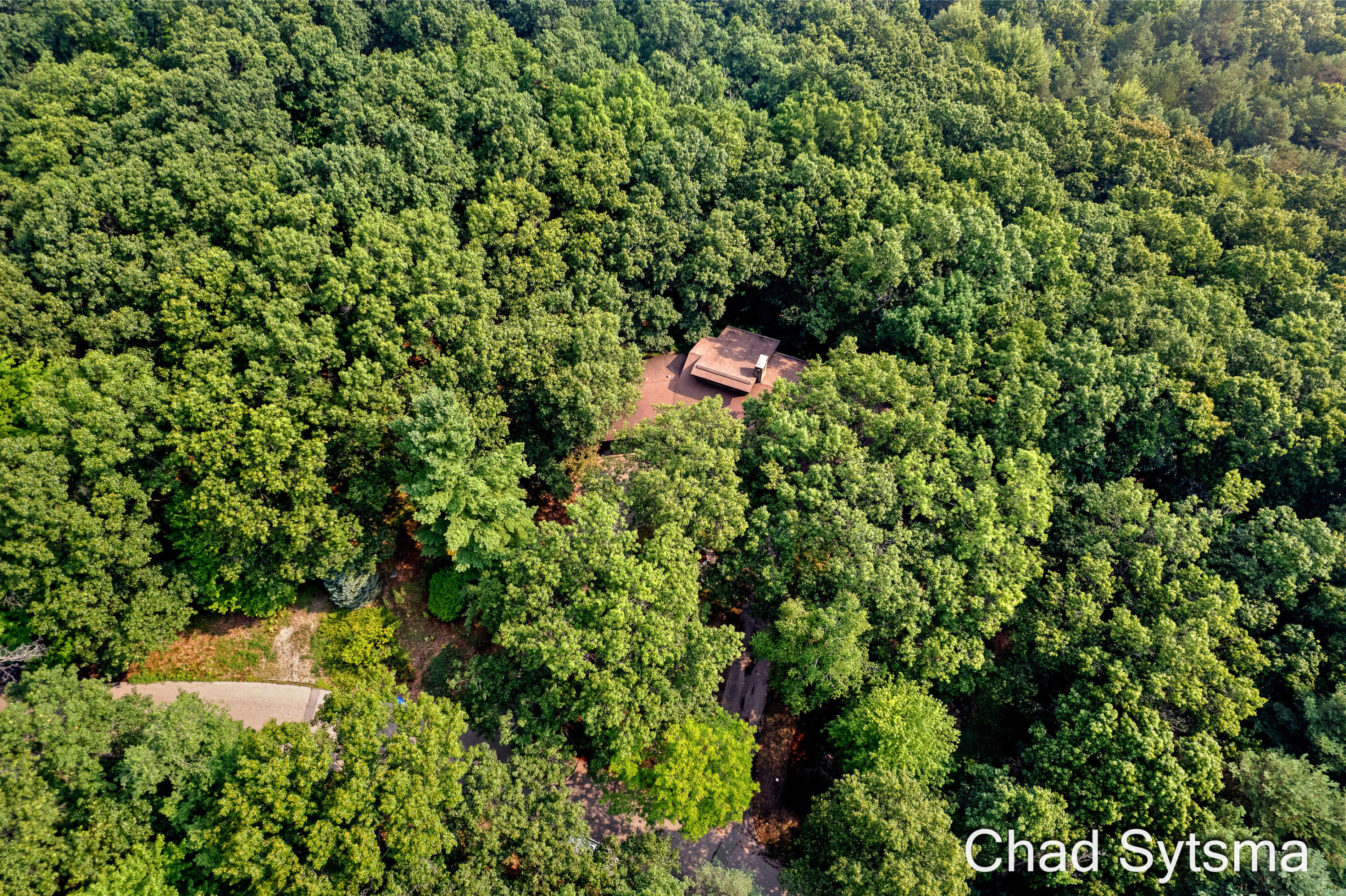 2620 Oak Ridge Trail NE Grand Rapids MI 49525