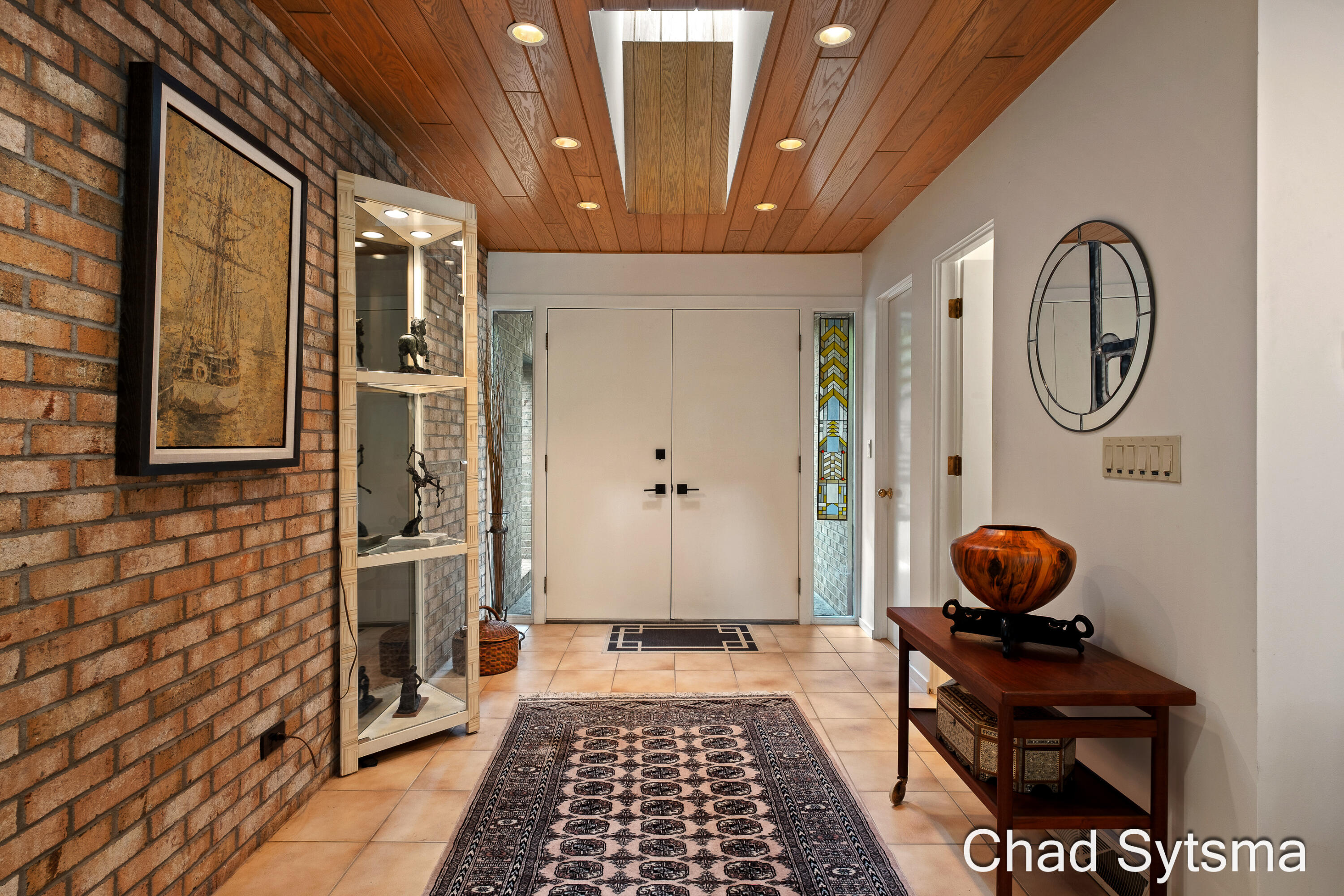 2620 Oak Ridge Trail NE Grand Rapids MI 49525