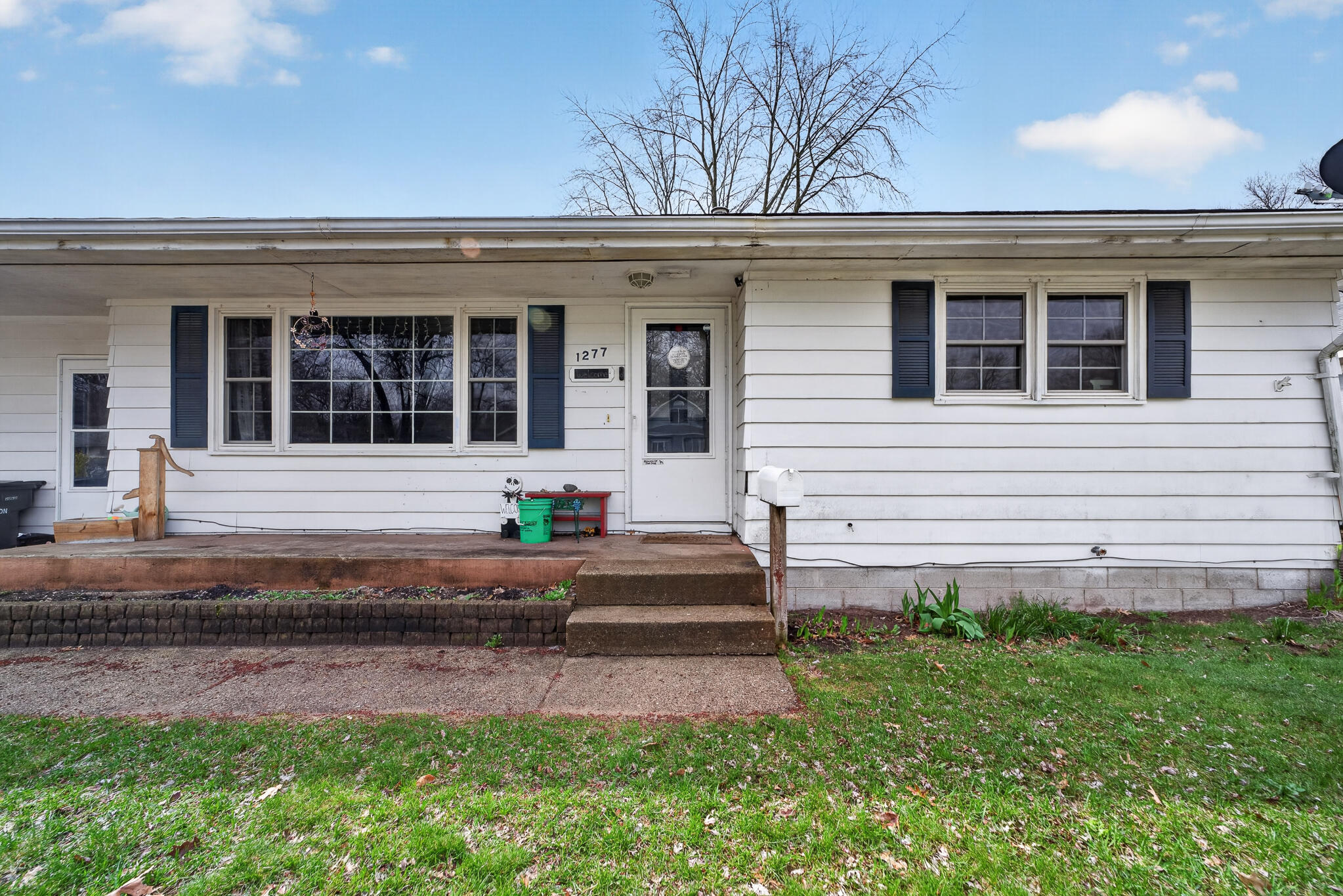1277 Francis Avenue Muskegon MI 49442