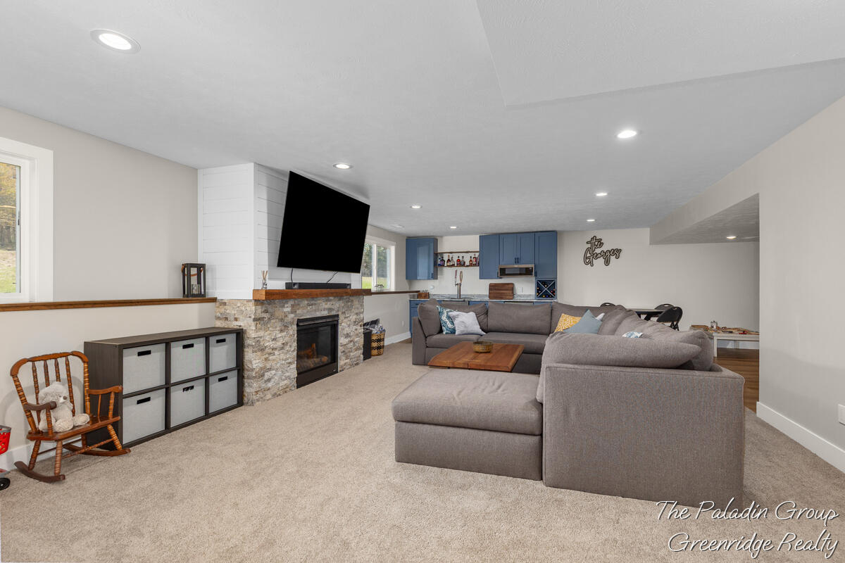 9404 Shoreway Drive West Olive MI 49460
