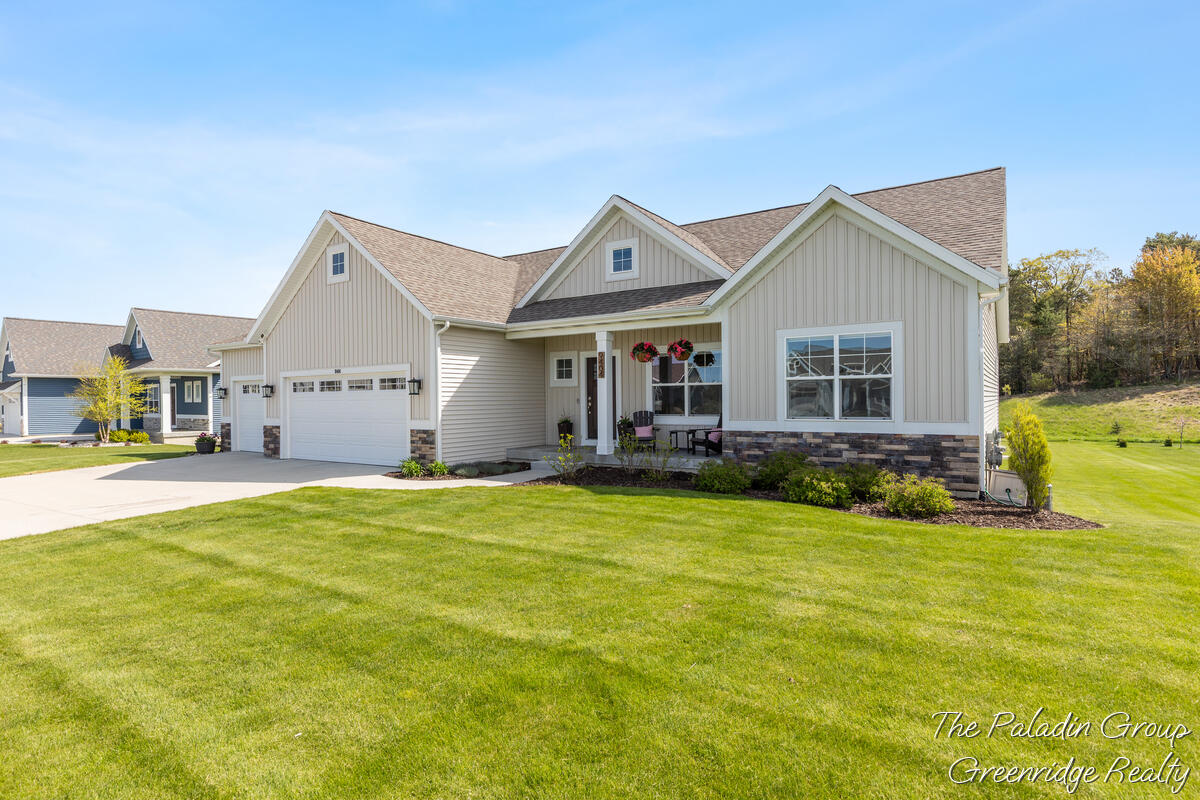 9404 Shoreway Drive West Olive MI 49460