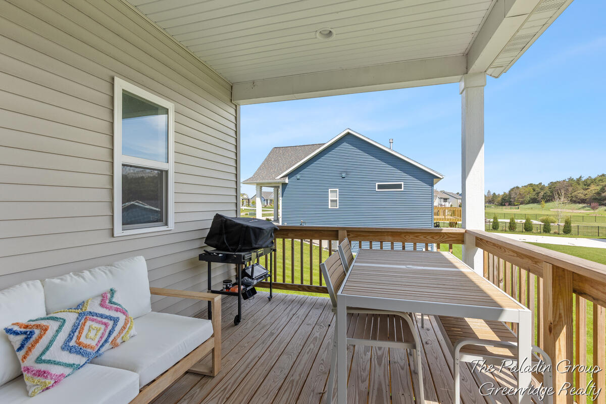 9404 Shoreway Drive West Olive MI 49460