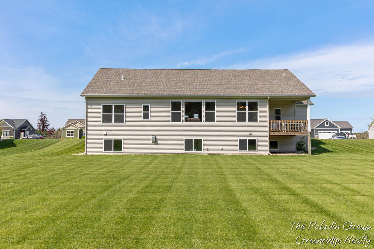 9404 Shoreway Drive West Olive MI 49460