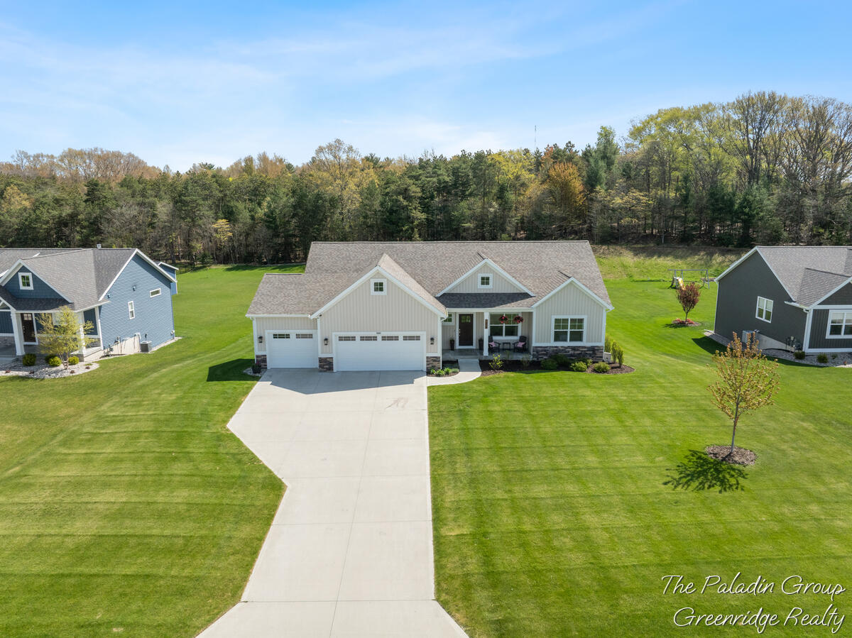 9404 Shoreway Drive West Olive MI 49460