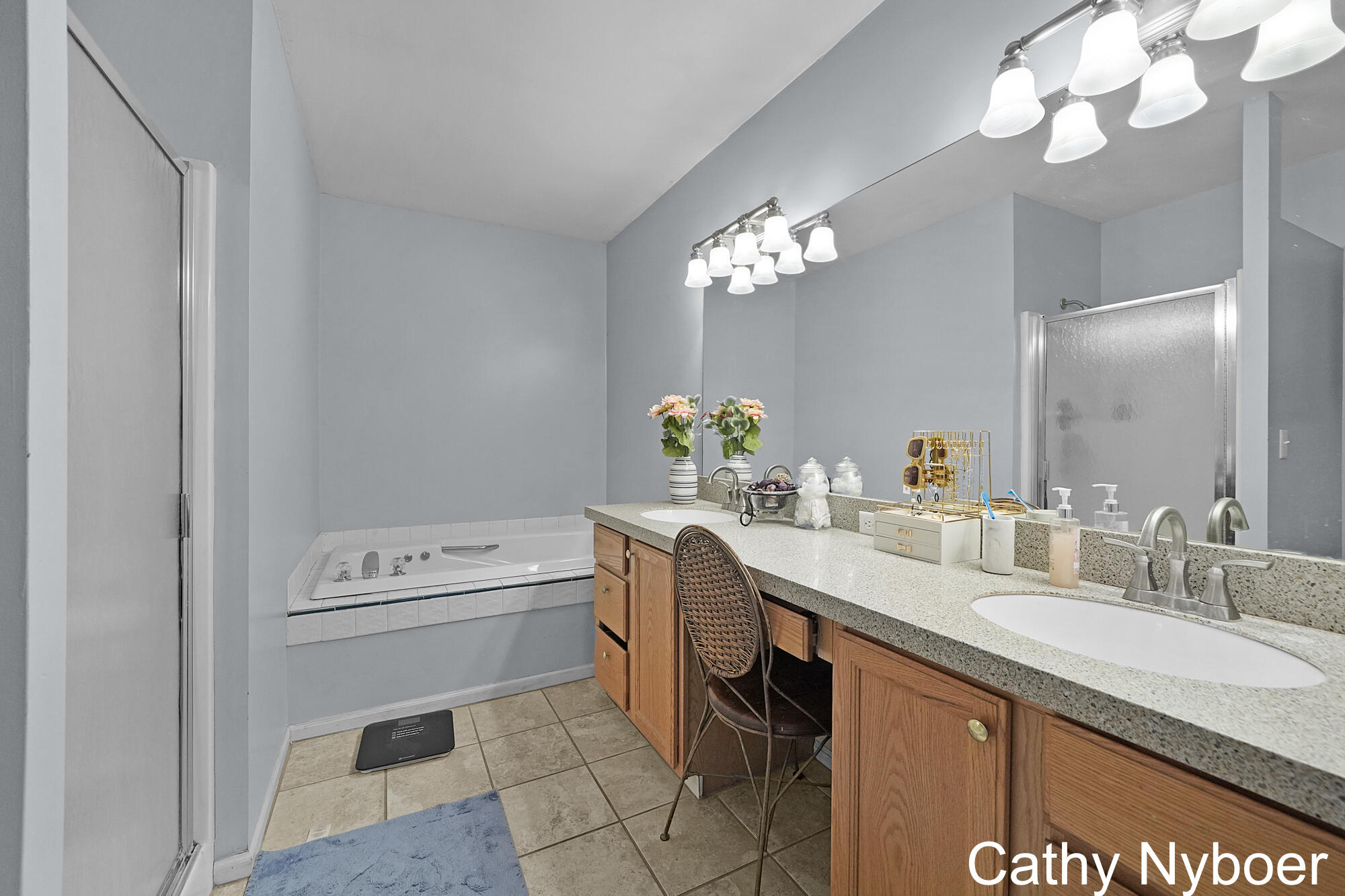 13478 Lakeshore Avenue Grand Haven MI 49417