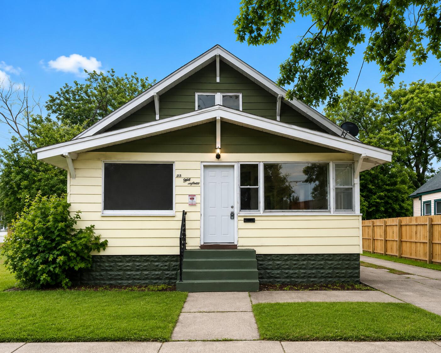 Muskegon MI, 657 Allen Avenue