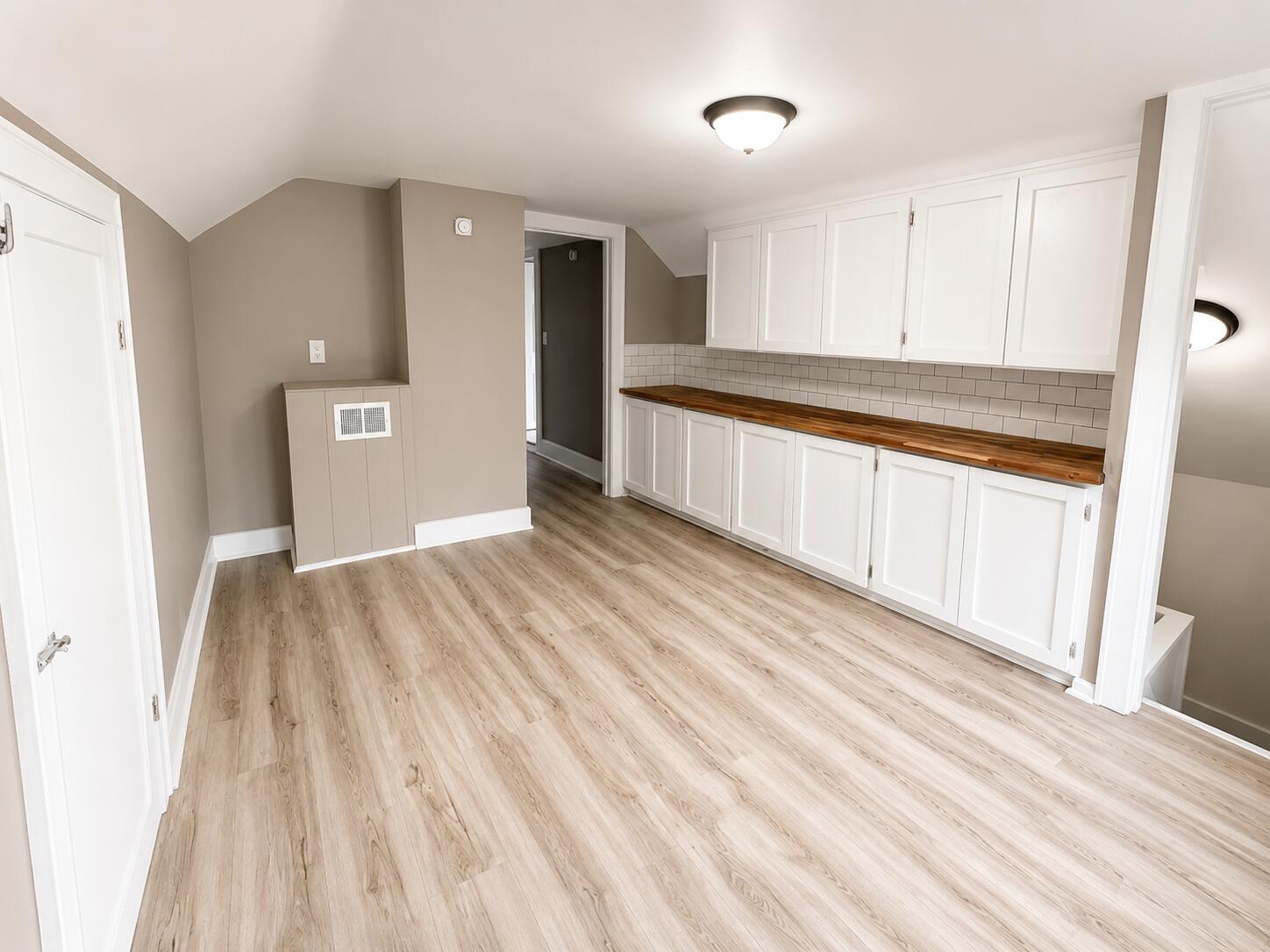 657 Allen Avenue Muskegon MI 49442