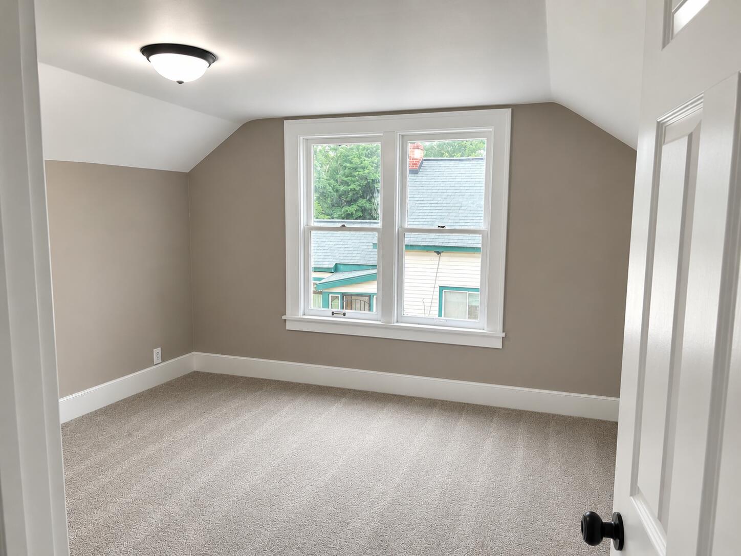 657 Allen Avenue Muskegon MI 49442