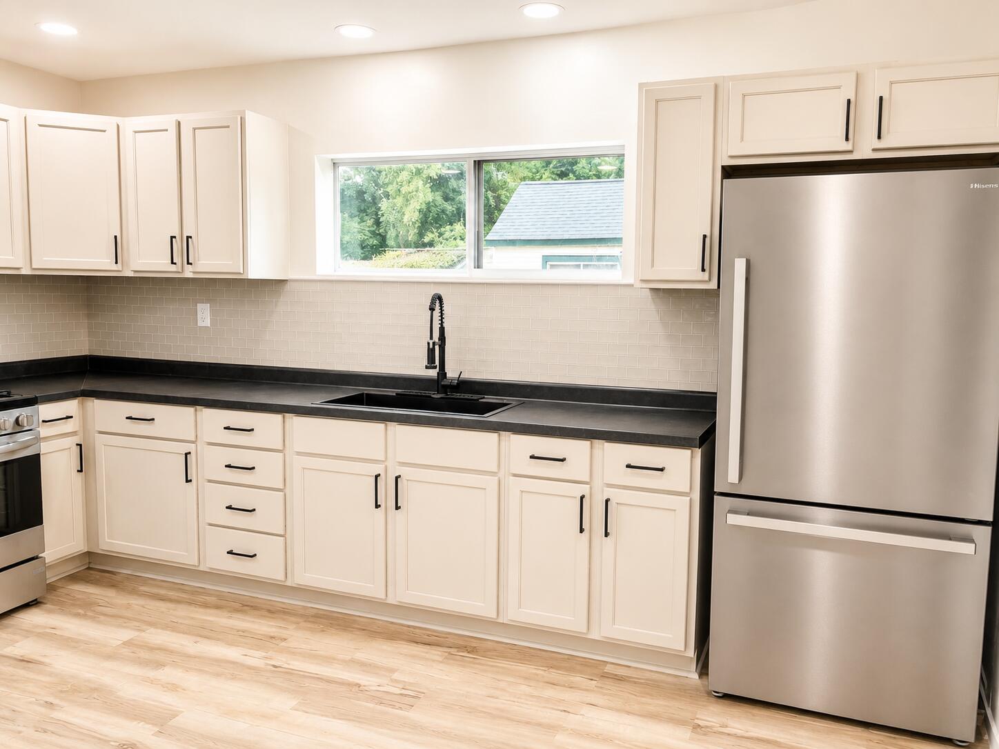 657 Allen Avenue Muskegon MI 49442