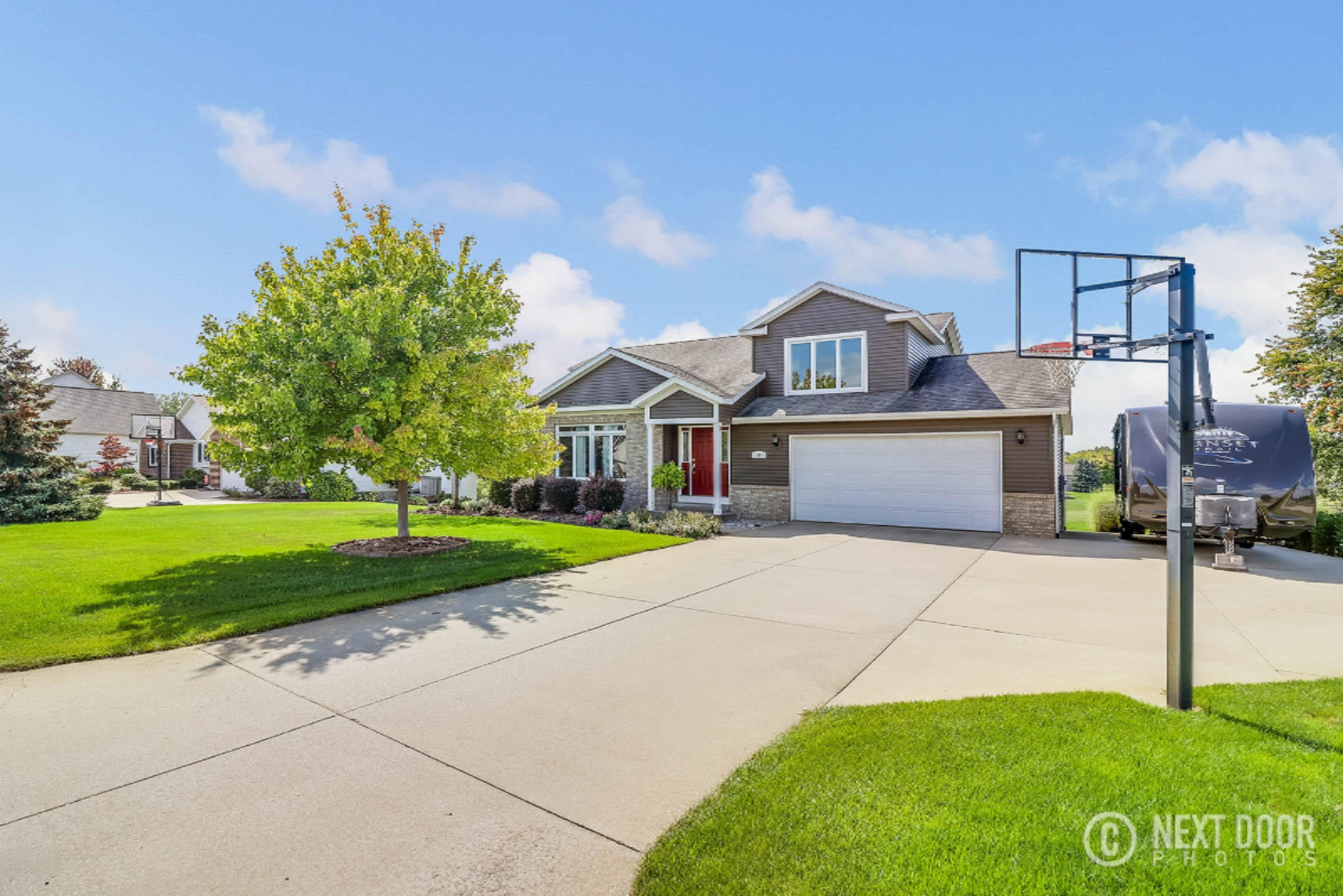 1645 Garden View Drive Zeeland MI 49464
