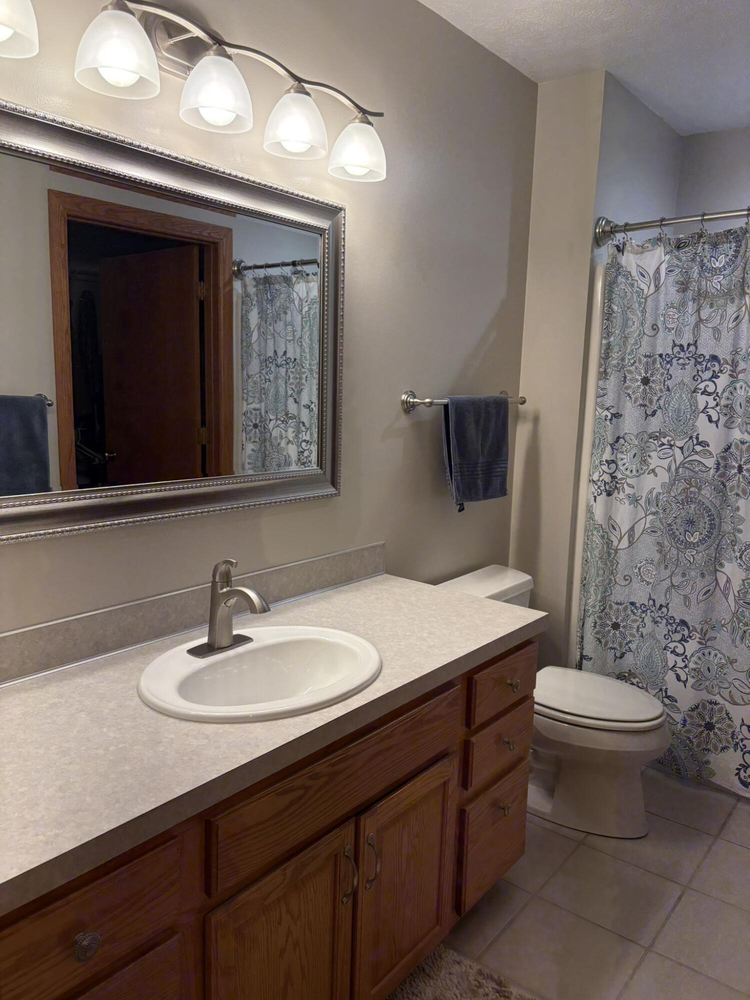 1645 Garden View Drive Zeeland MI 49464