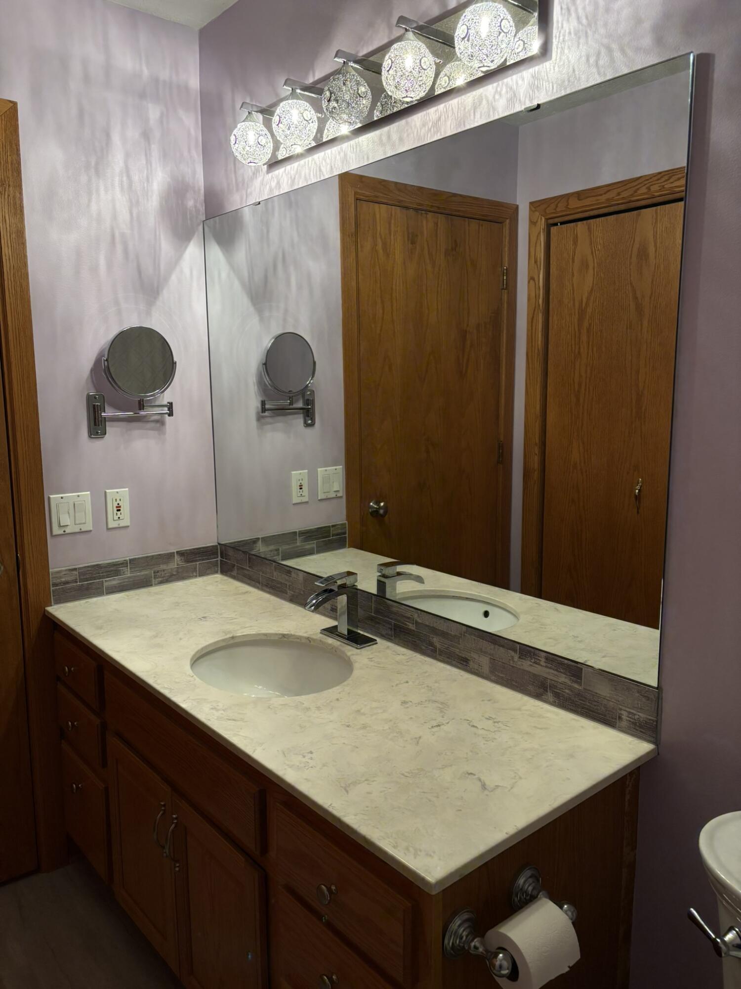 1645 Garden View Drive Zeeland MI 49464