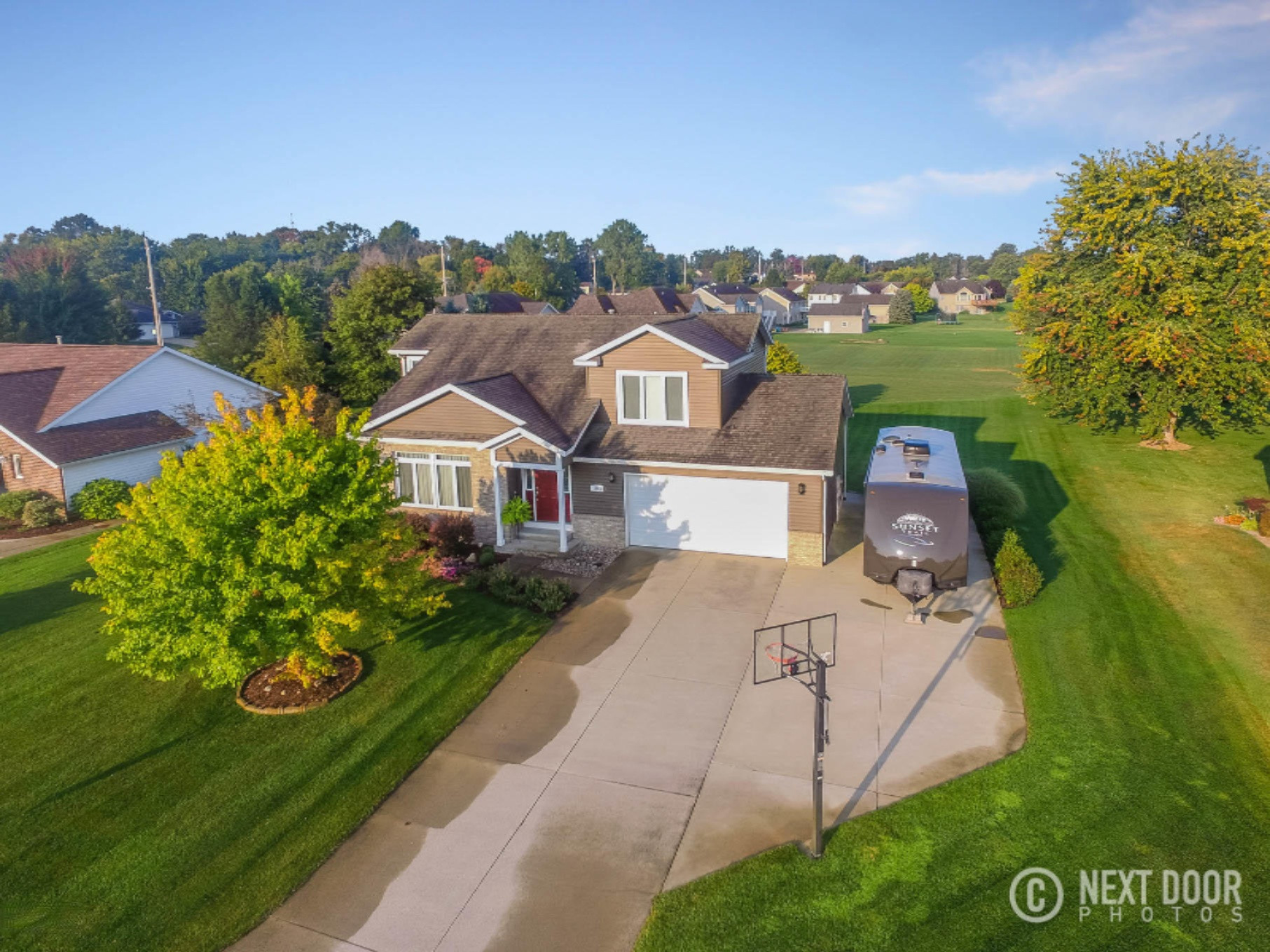 1645 Garden View Drive Zeeland MI 49464