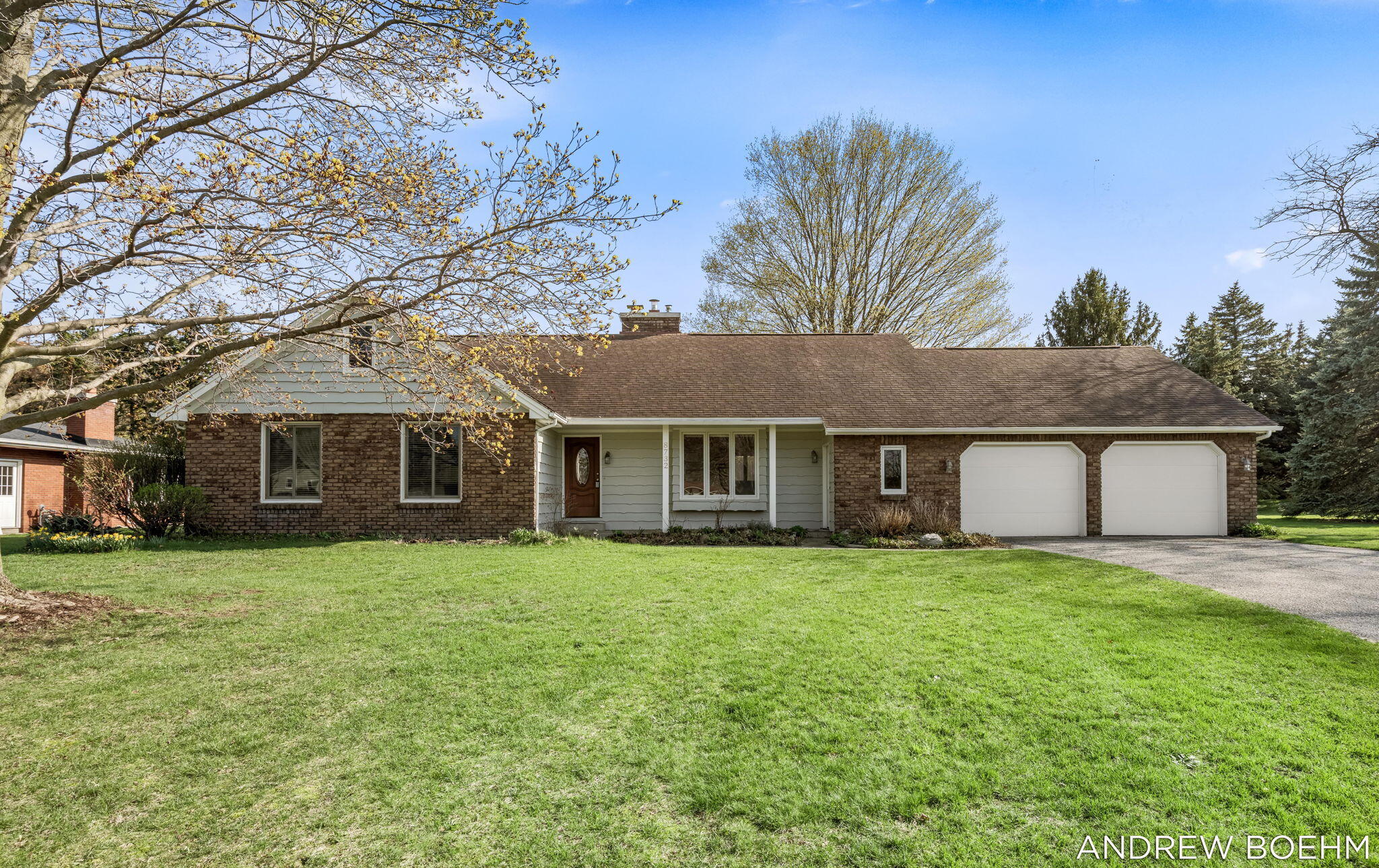 8732 Fairview Lane Zeeland MI 49464