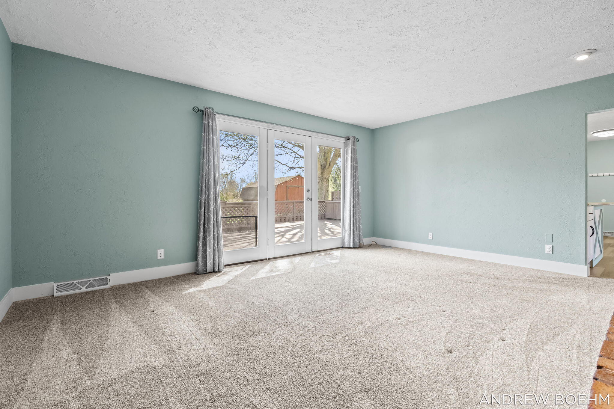 8732 Fairview Lane Zeeland MI 49464