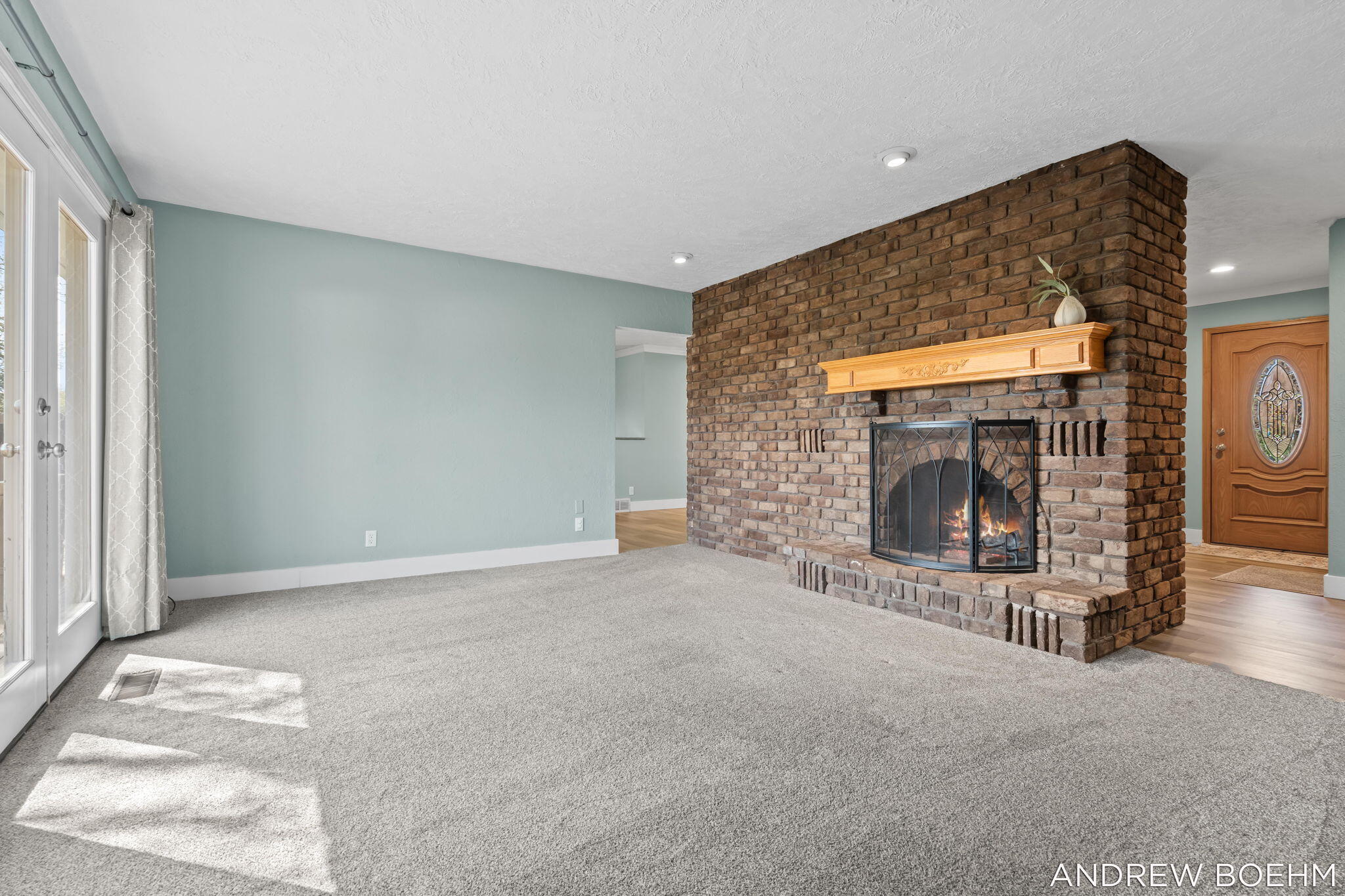 8732 Fairview Lane Zeeland MI 49464
