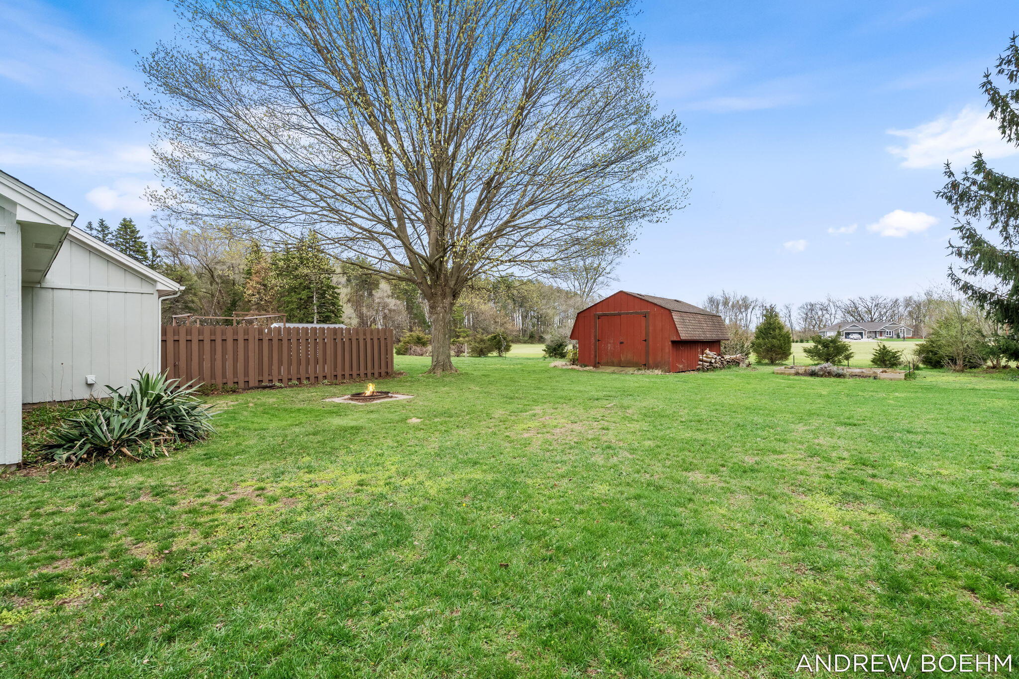 8732 Fairview Lane Zeeland MI 49464
