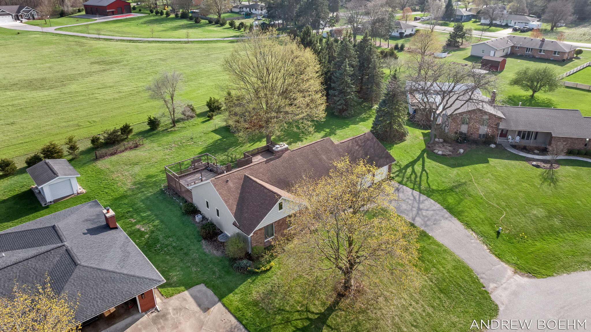 8732 Fairview Lane Zeeland MI 49464