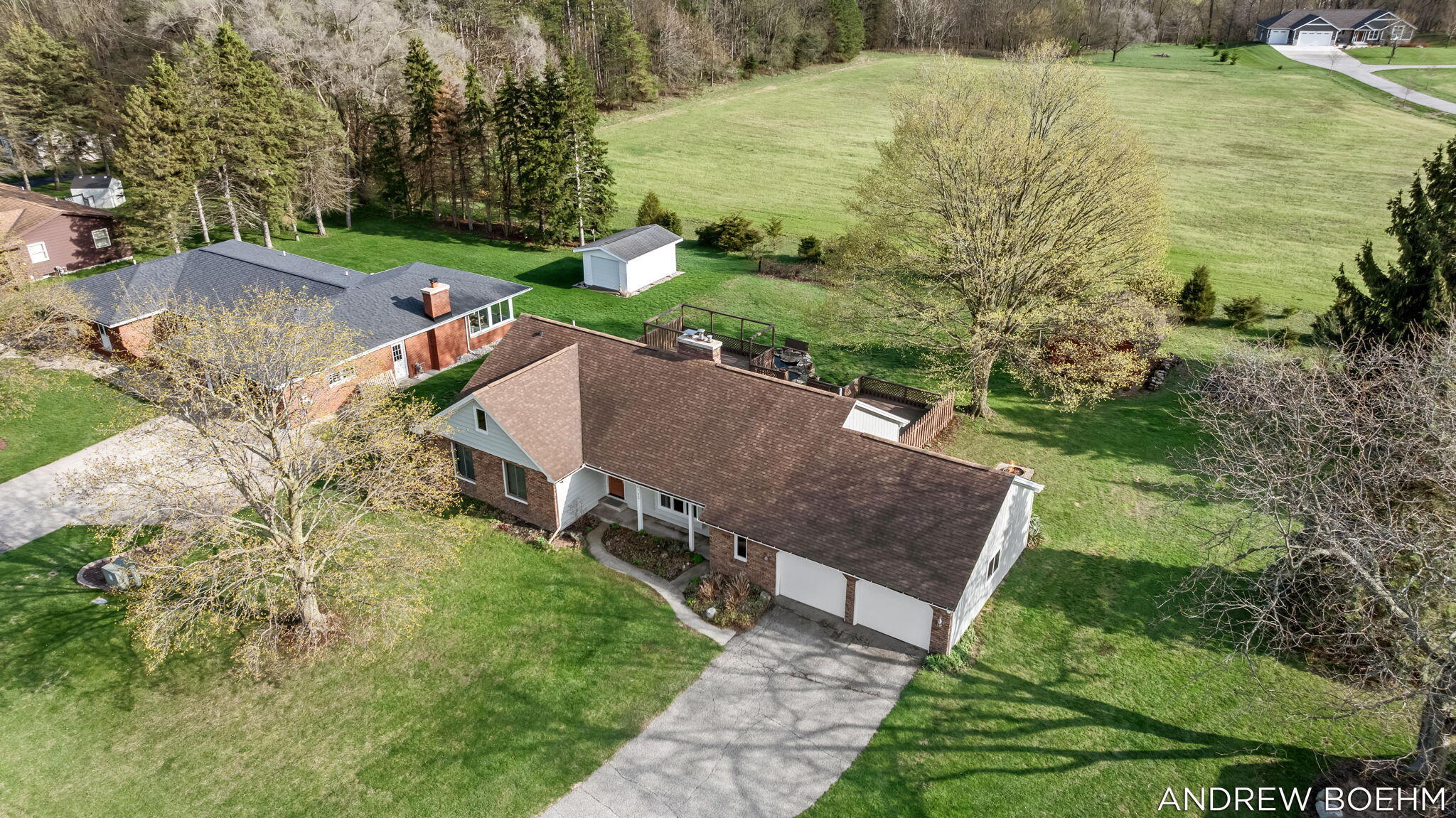 8732 Fairview Lane Zeeland MI 49464