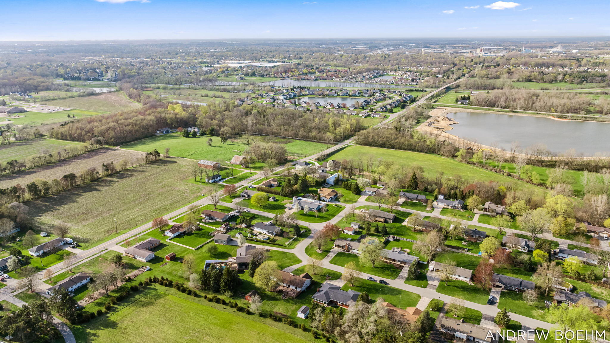 8732 Fairview Lane Zeeland MI 49464
