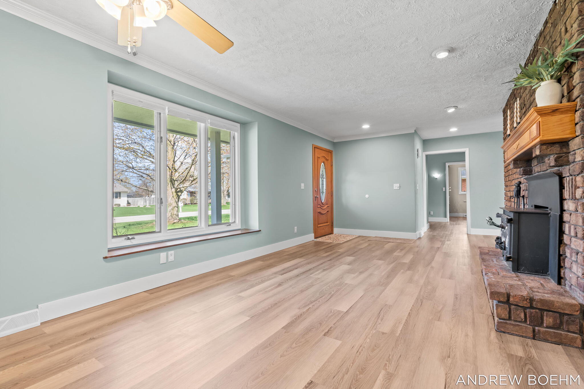 8732 Fairview Lane Zeeland MI 49464