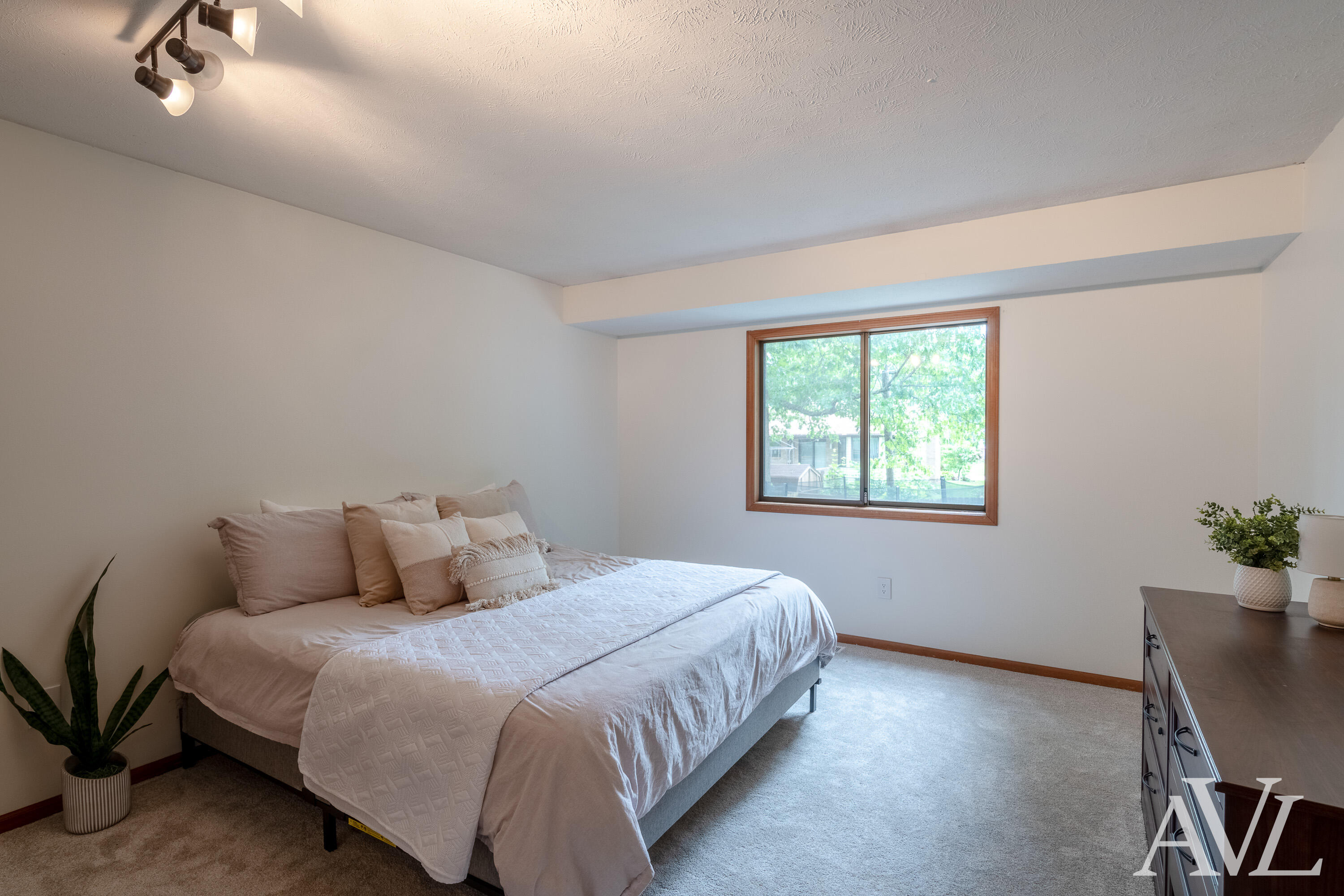 1344 Gladstone Drive SE Grand Rapids MI 49506