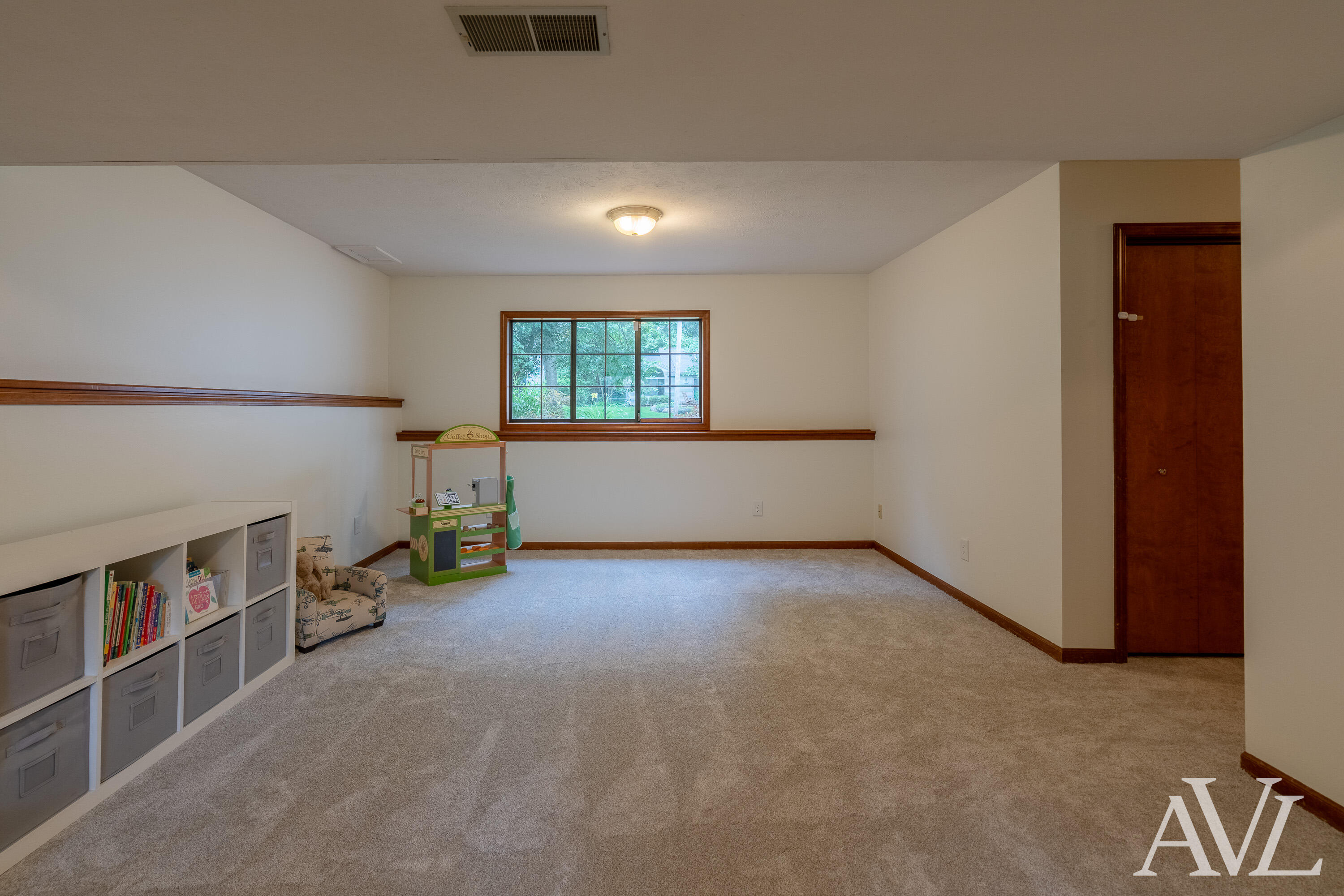 1344 Gladstone Drive SE Grand Rapids MI 49506