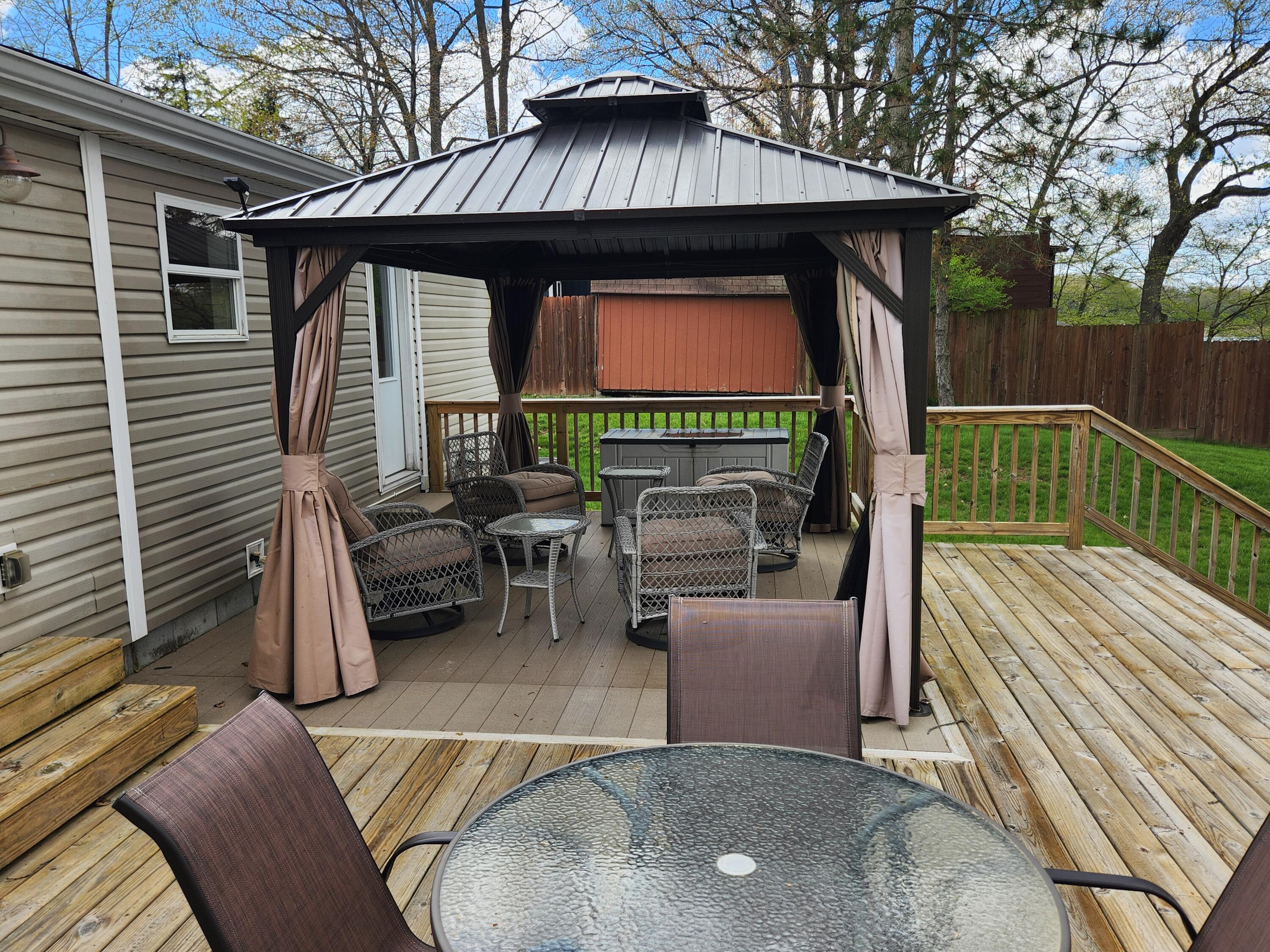 308 Lake Shore Drive Cassopolis MI 49031